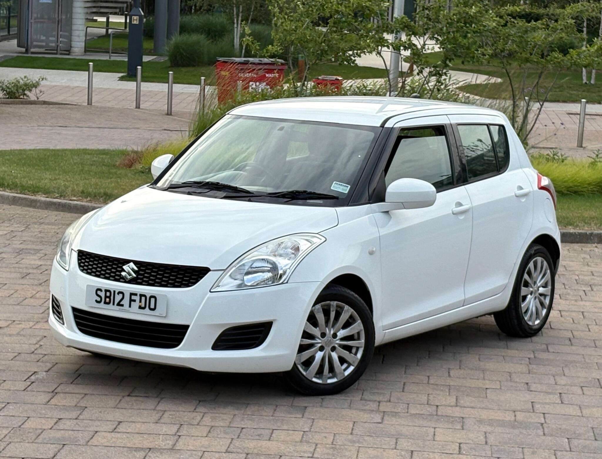 A 2012 SUZUKI SWIFT 1.2 SZ3 Euro 5 5dr A 2012 SUZUKI SWIFT 1.2 SZ3 Euro 5 5dr
