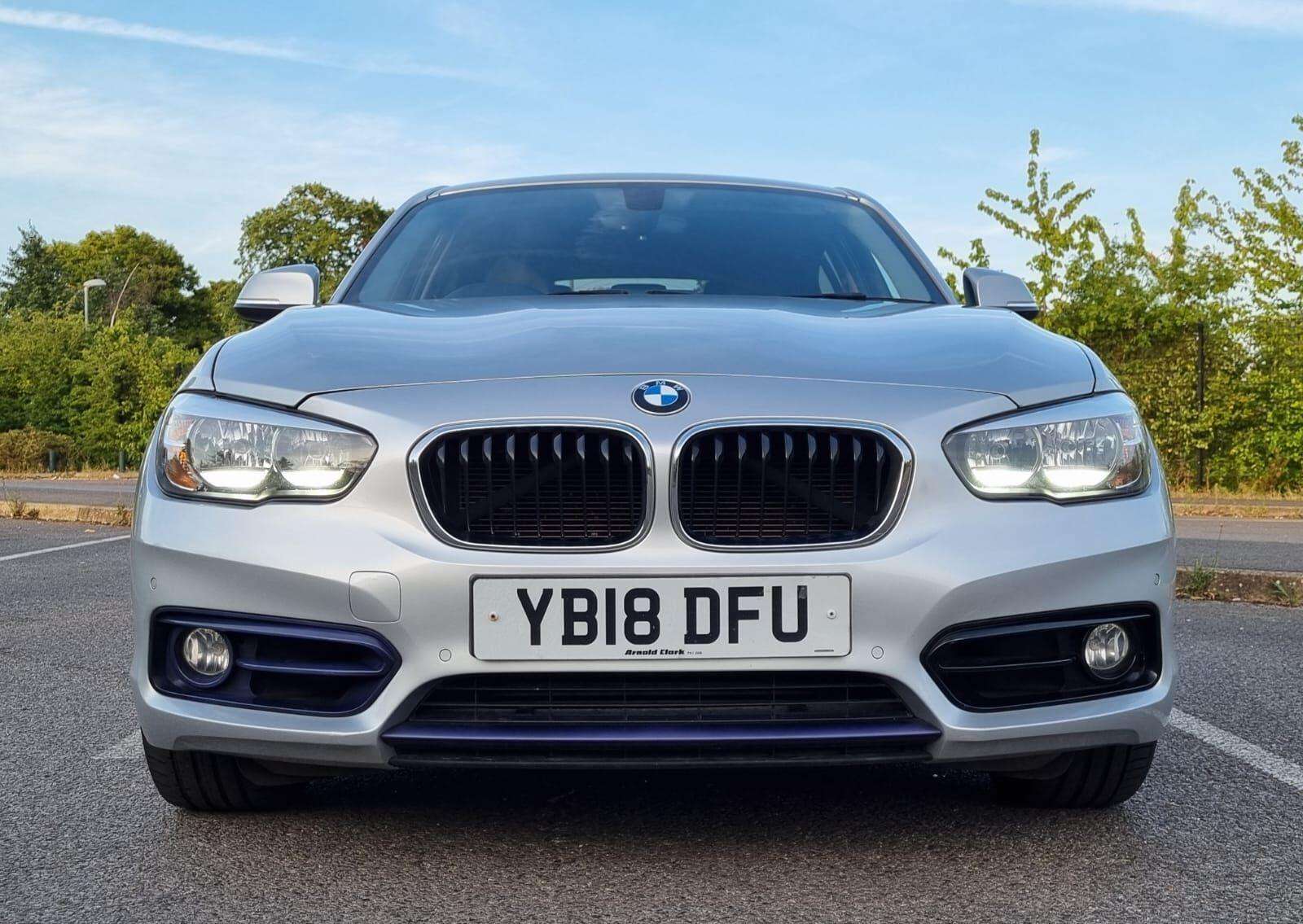 A 2018 BMW 1 SERIES 2.0 118d Sport Auto Euro 6 (s/s) 5dr A 2018 BMW 1 SERIES 2.0 118d Sport Auto Euro 6 (s/s) 5dr