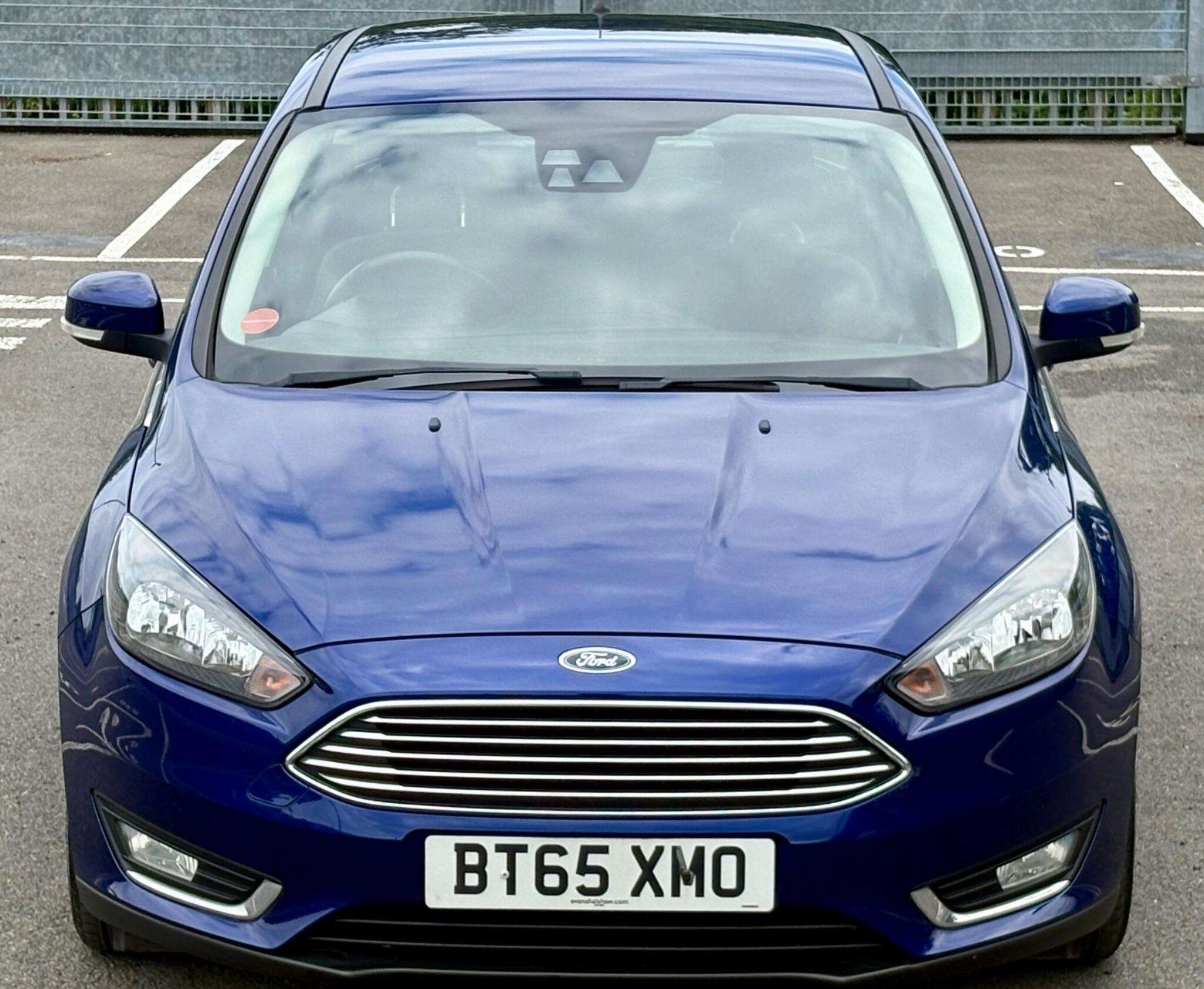 A 2015 FORD FOCUS 1.0T EcoBoost Titanium Euro 6 (s/s) 5dr A 2015 FORD FOCUS 1.0T EcoBoost Titanium Euro 6 (s/s) 5dr