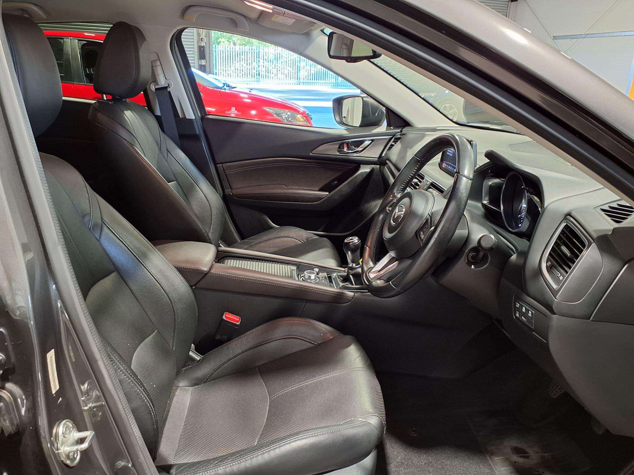 2019 MAZDA 3 2019 MAZDA 3