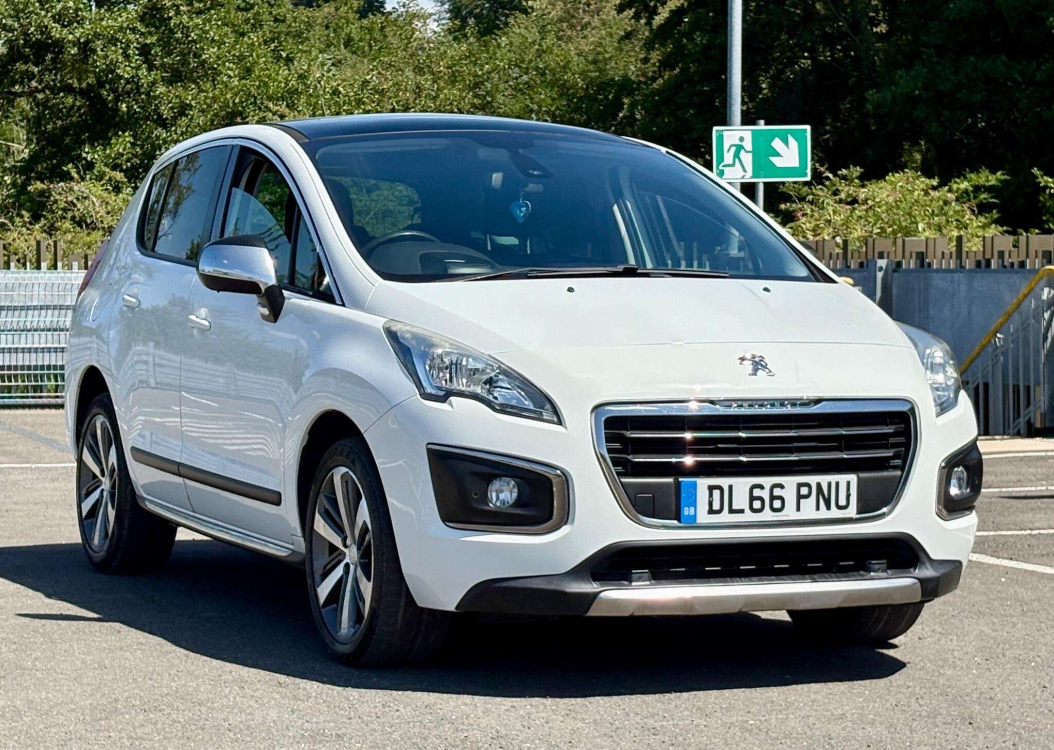 2016 PEUGEOT 3008 2016 PEUGEOT 3008