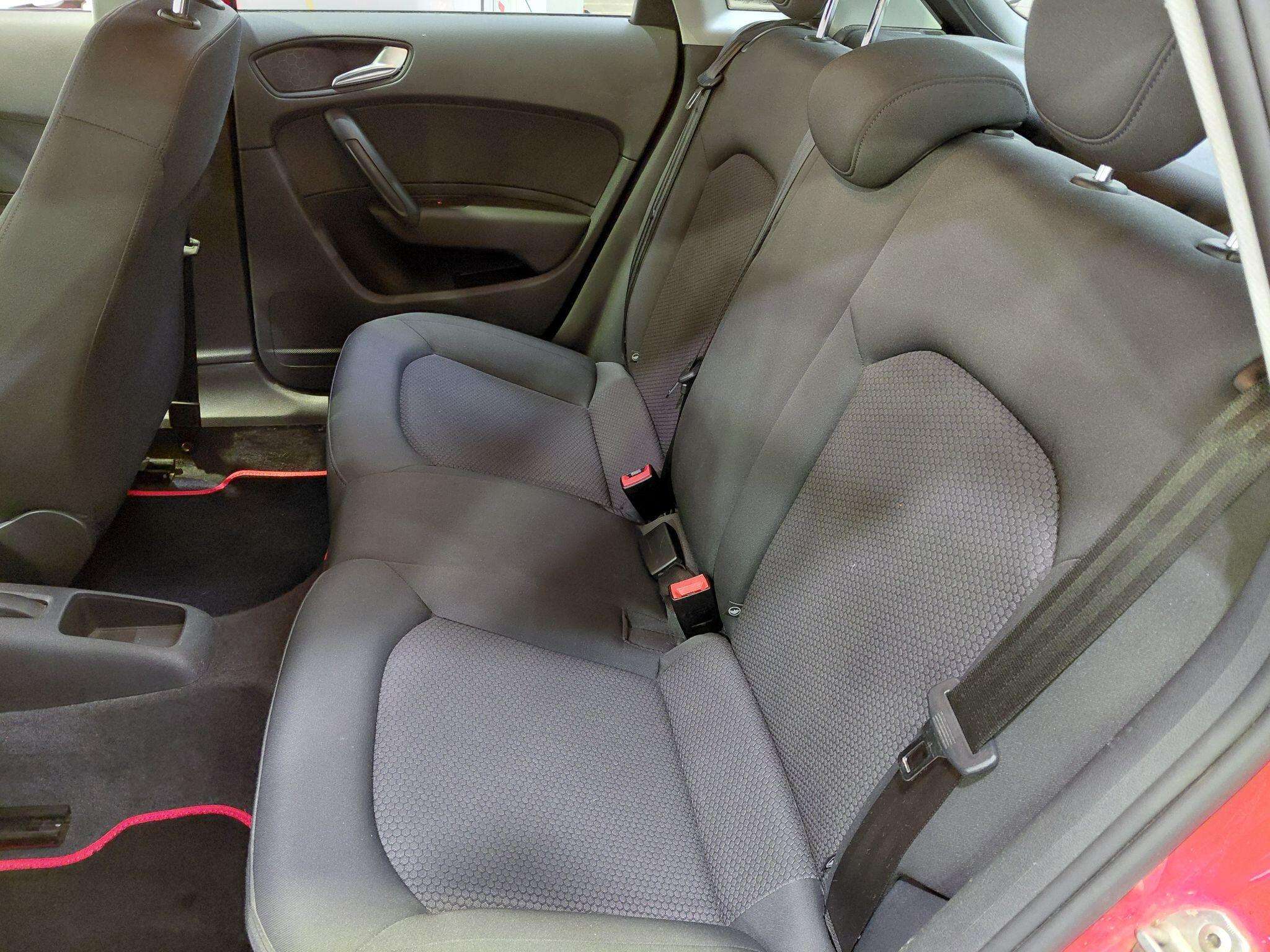 2013 AUDI A1 2013 AUDI A1