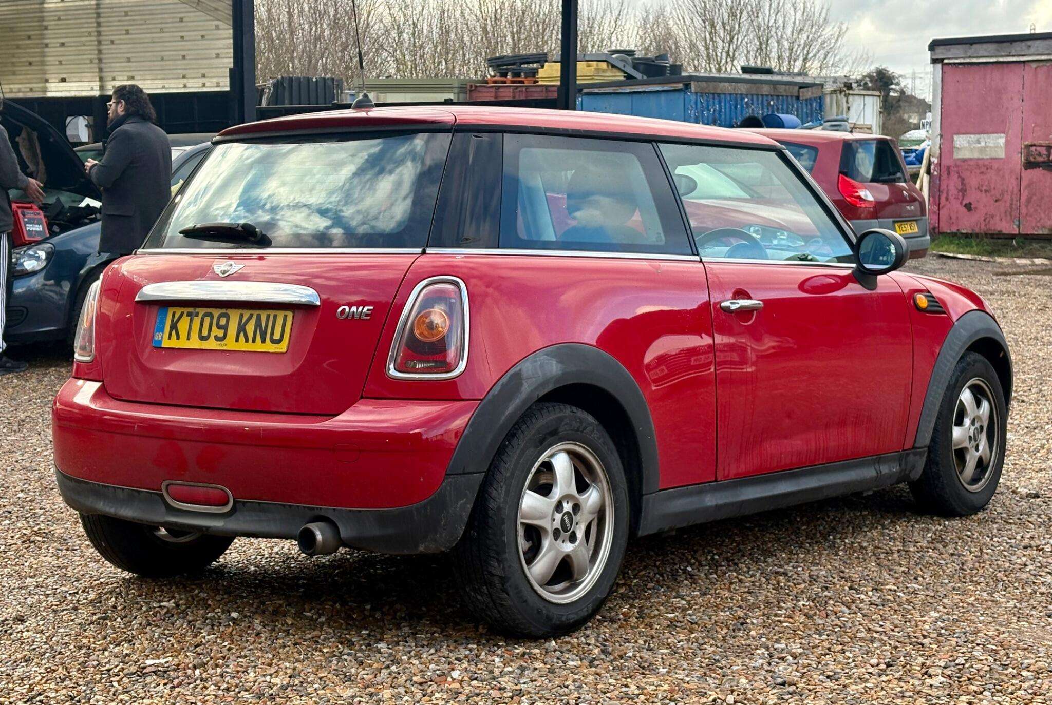 2009 MINI HATCH 2009 MINI HATCH