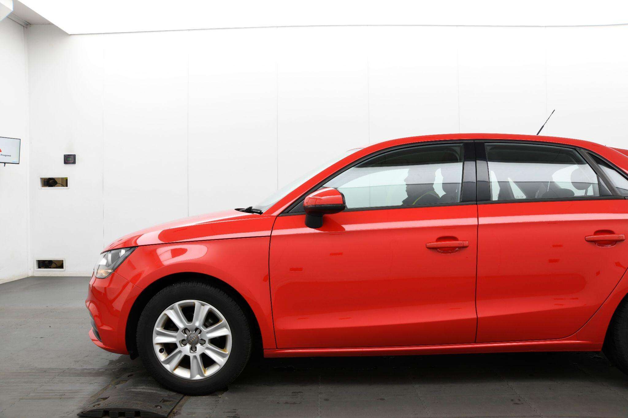 2013 AUDI A1 2013 AUDI A1