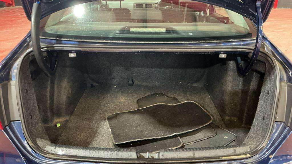 2011 VOLKSWAGEN JETTA 2011 VOLKSWAGEN JETTA