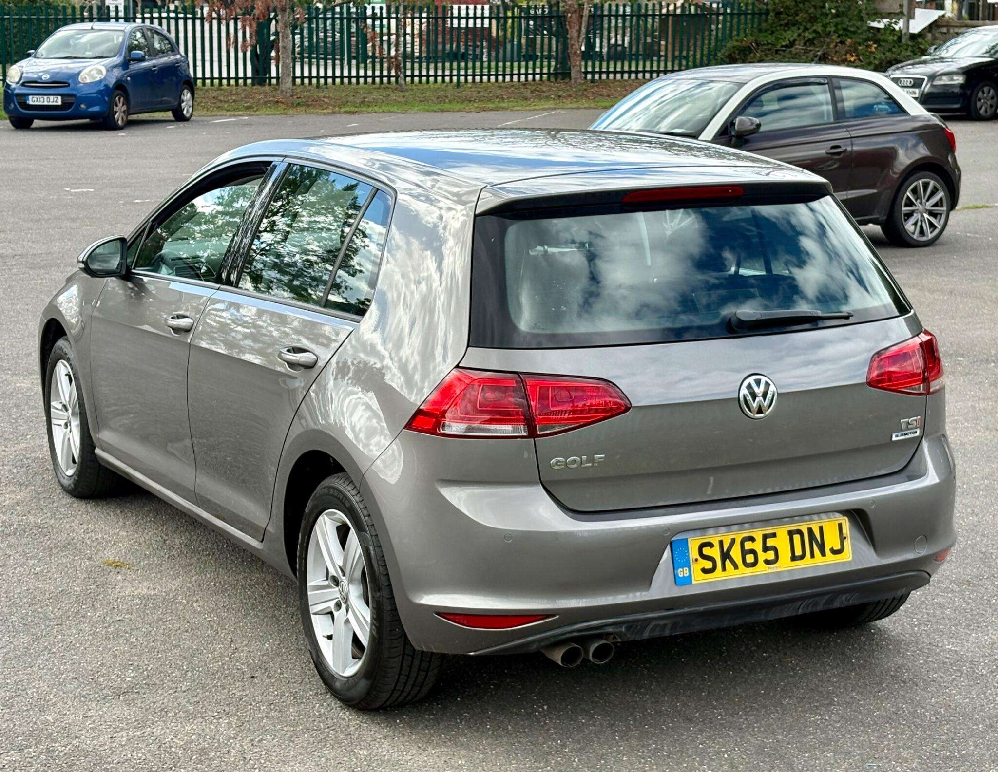 A 2015 VOLKSWAGEN GOLF 1.4 TSI BlueMotion Tech Match DSG Euro 6 (s/s) 5dr A 2015 VOLKSWAGEN GOLF 1.4 TSI BlueMotion Tech Match DSG Euro 6 (s/s) 5dr