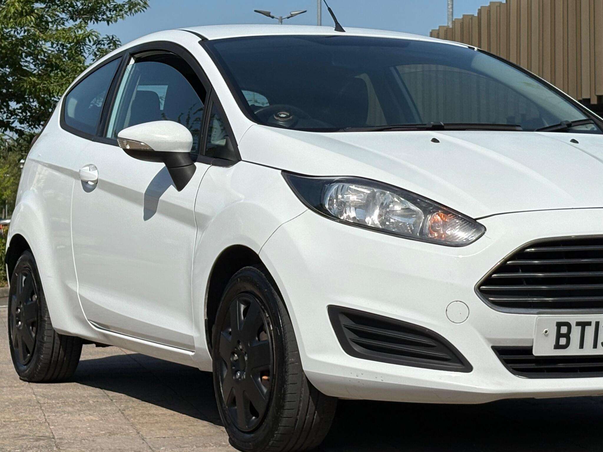 2013 FORD FIESTA 2013 FORD FIESTA
