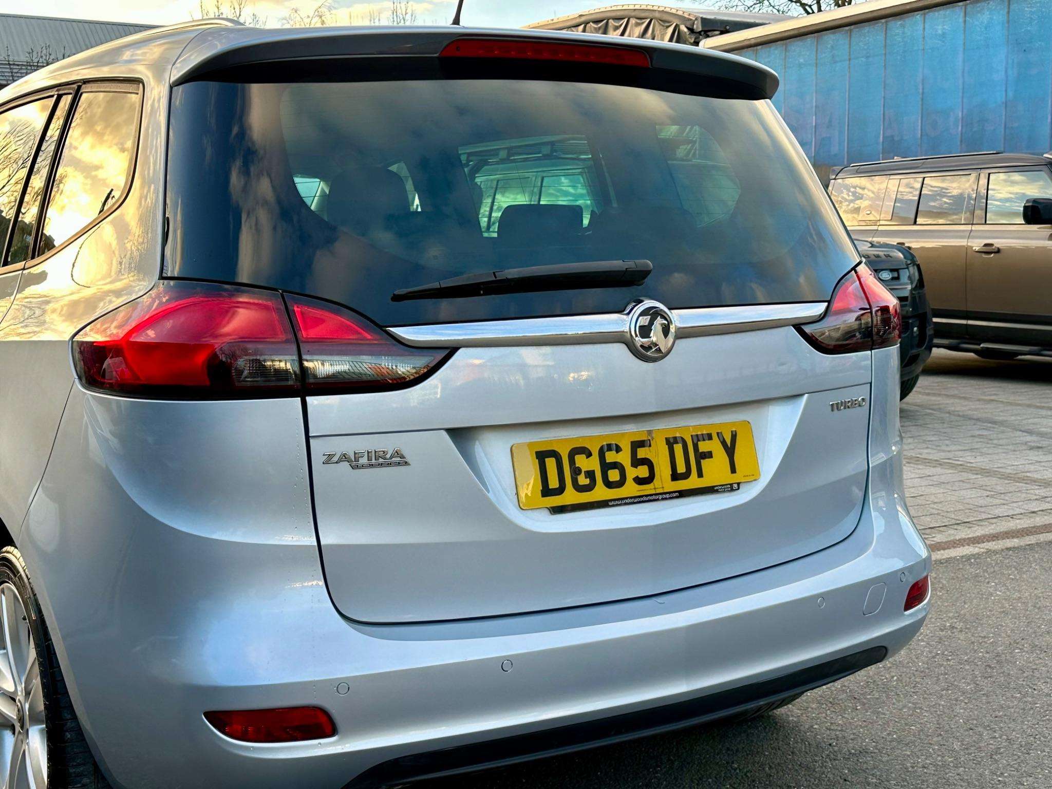 2015 VAUXHALL ZAFIRA TOURER 2015 VAUXHALL ZAFIRA TOURER