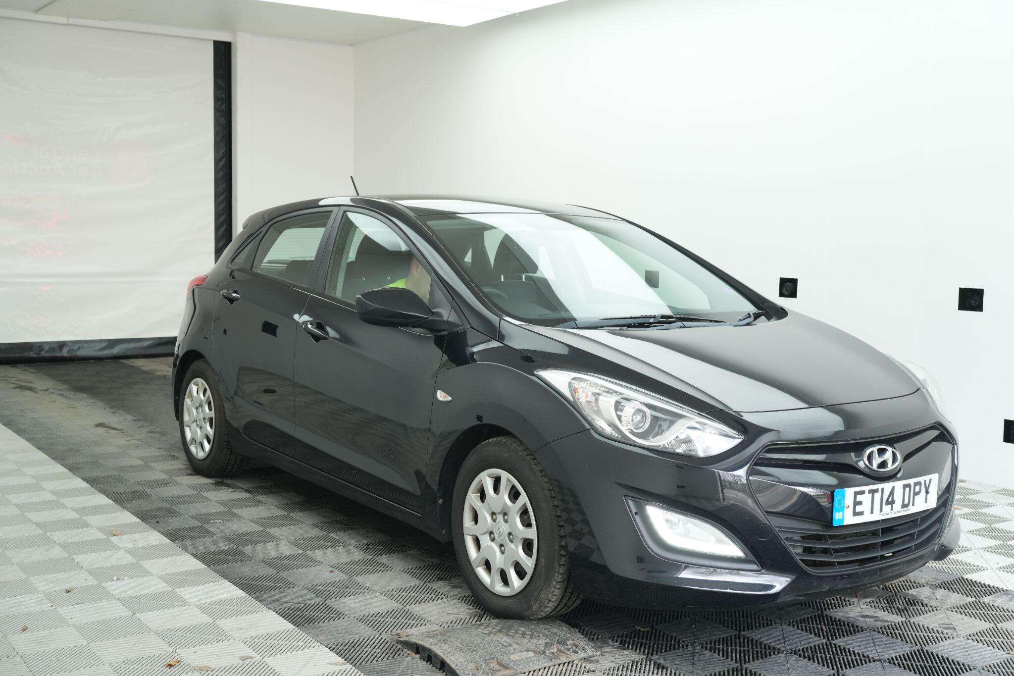 A 2014 HYUNDAI I30 1.4 Classic Euro 5 5dr A 2014 HYUNDAI I30 1.4 Classic Euro 5 5dr