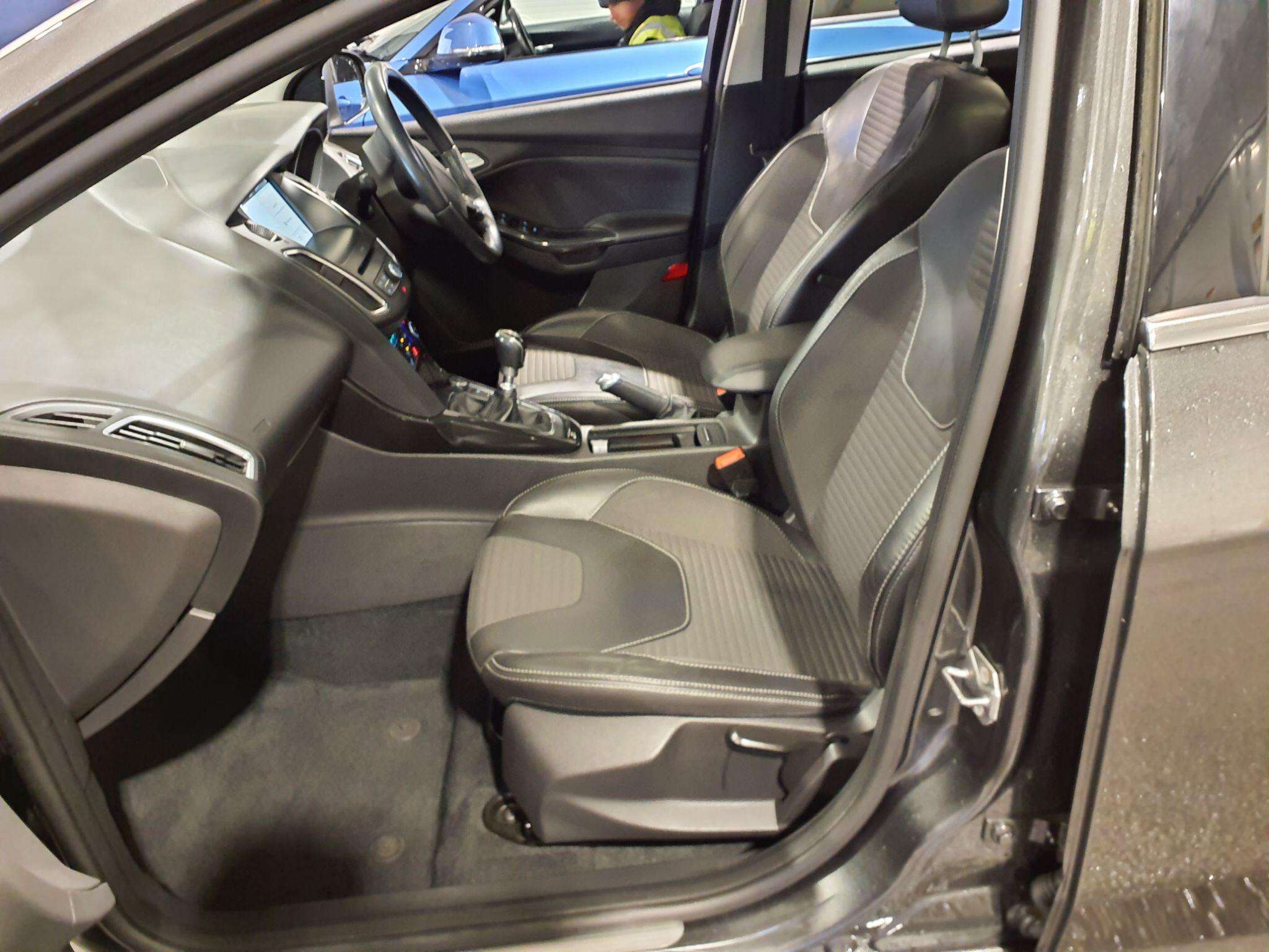 2017 FORD FOCUS 2017 FORD FOCUS