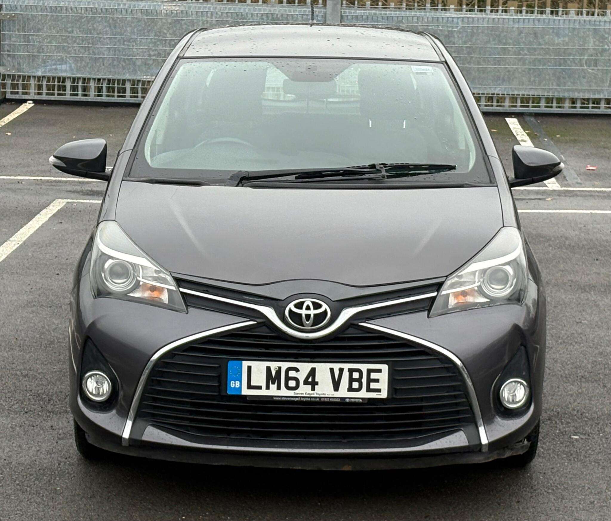 2014 TOYOTA YARIS 2014 TOYOTA YARIS