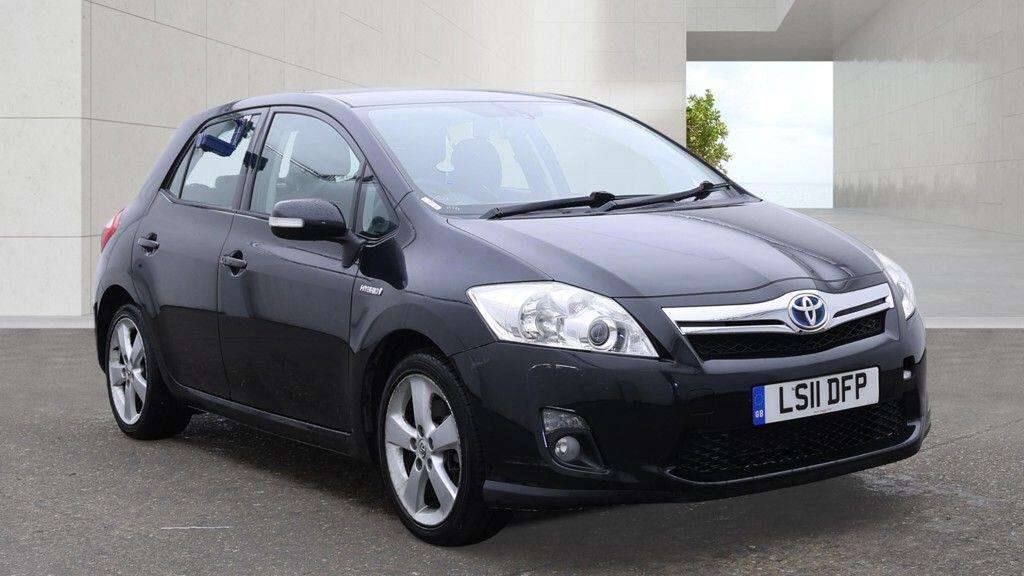 A 2011 TOYOTA AURIS 1.8 VVT-h T Spirit CVT Euro 5 (s/s) 5dr A 2011 TOYOTA AURIS 1.8 VVT-h T Spirit CVT Euro 5 (s/s) 5dr
