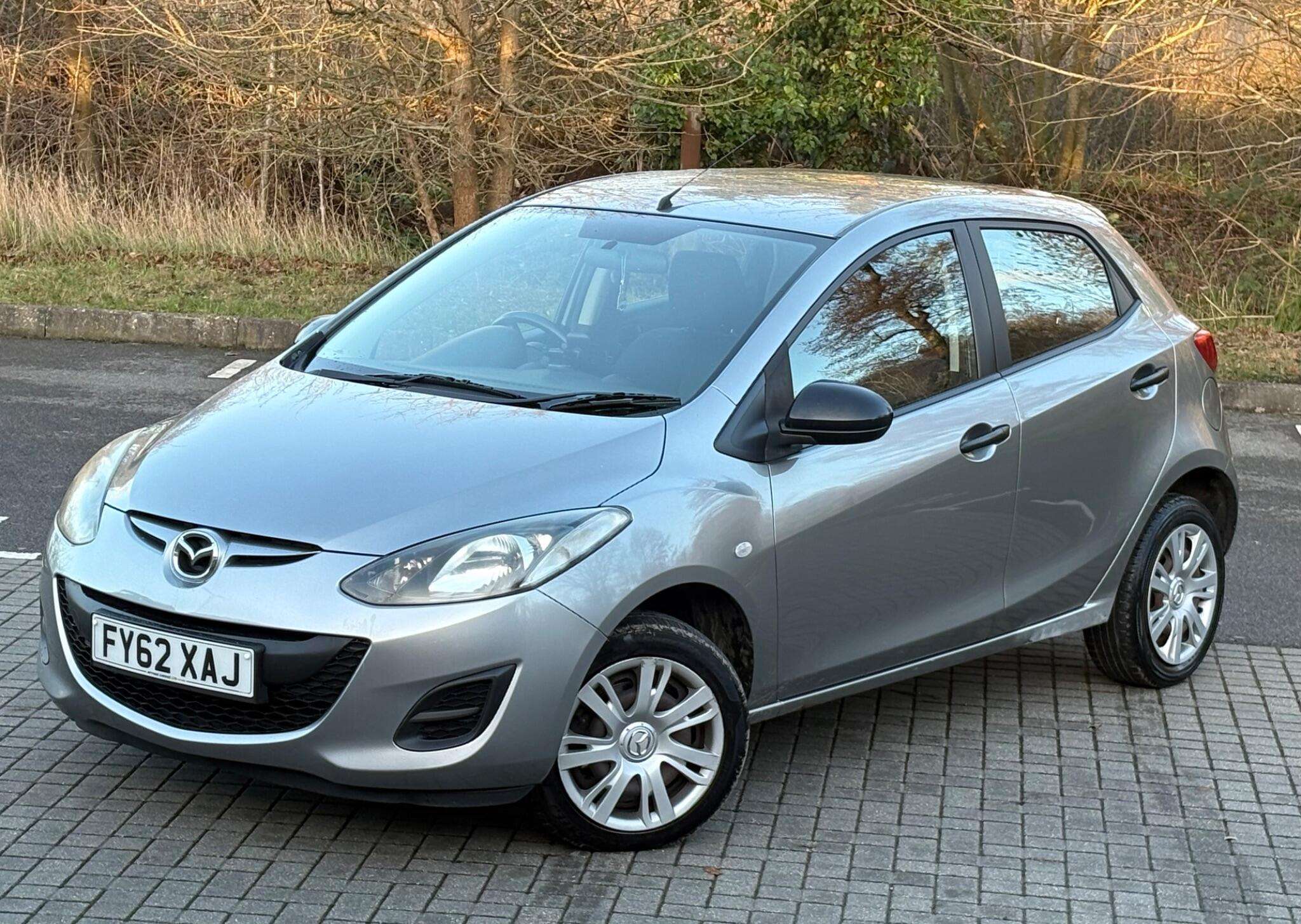 2012 MAZDA MAZDA2 2012 MAZDA MAZDA2