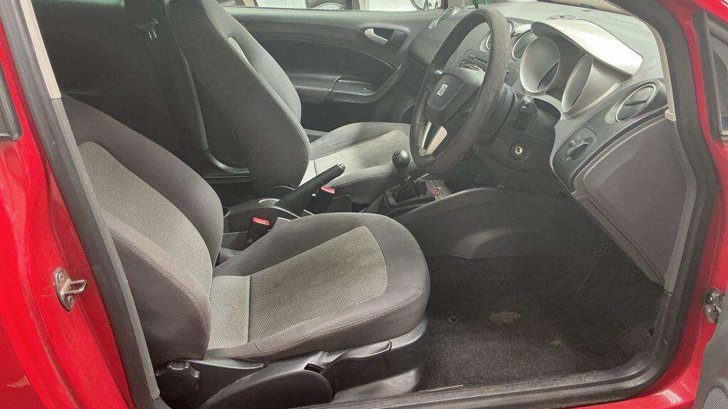 2011 SEAT IBIZA 2011 SEAT IBIZA