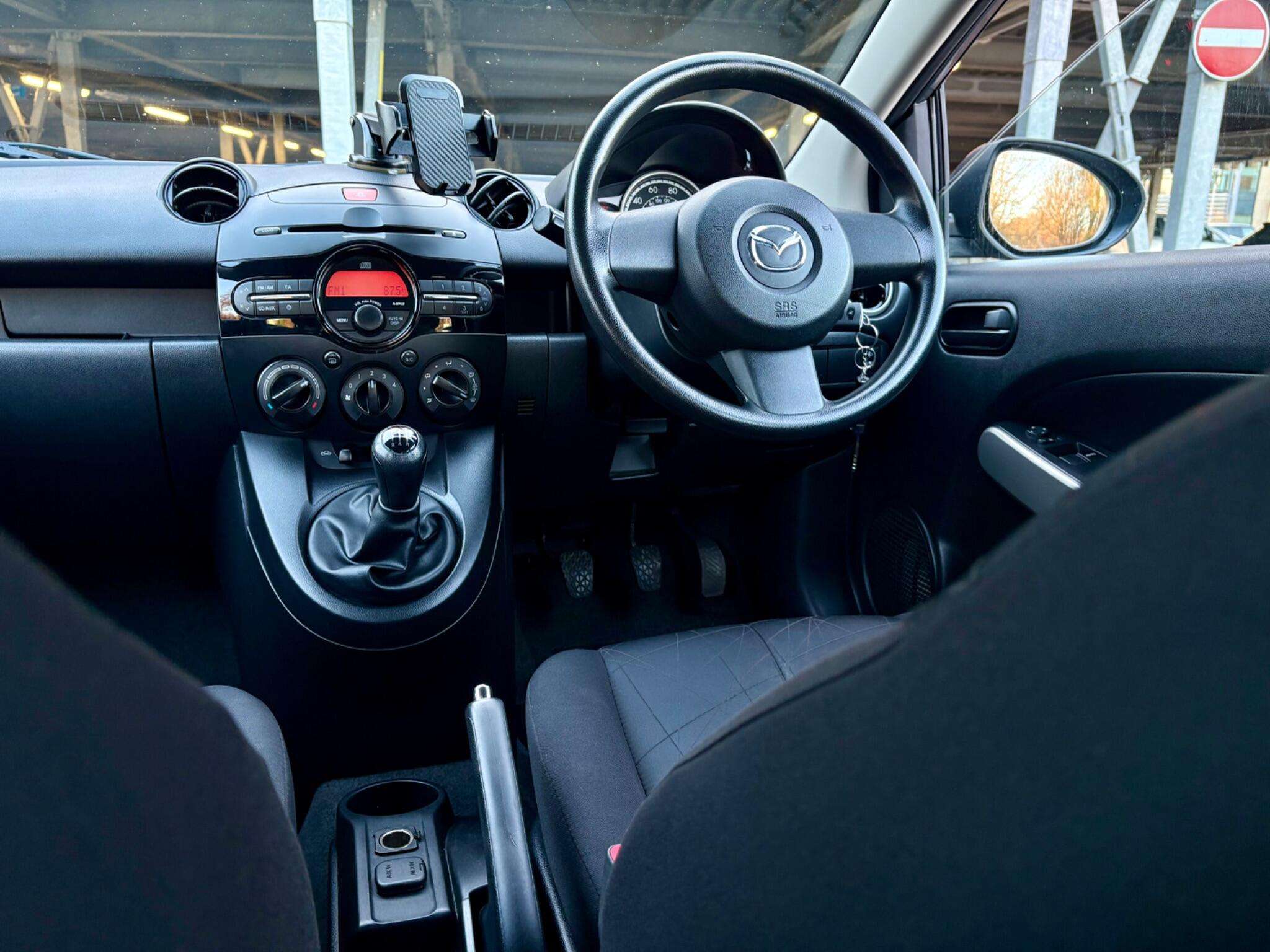 2012 MAZDA MAZDA2 2012 MAZDA MAZDA2