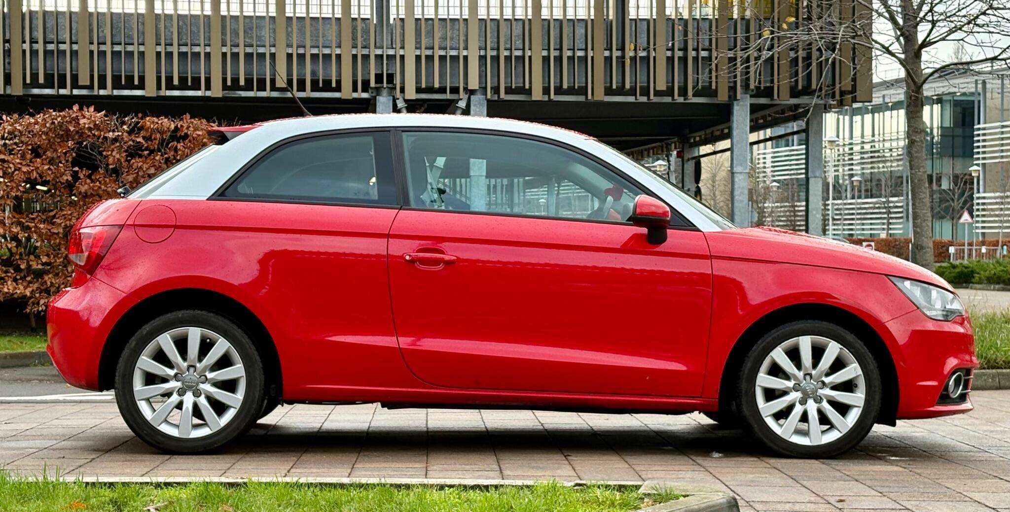 2012 AUDI A1 2012 AUDI A1