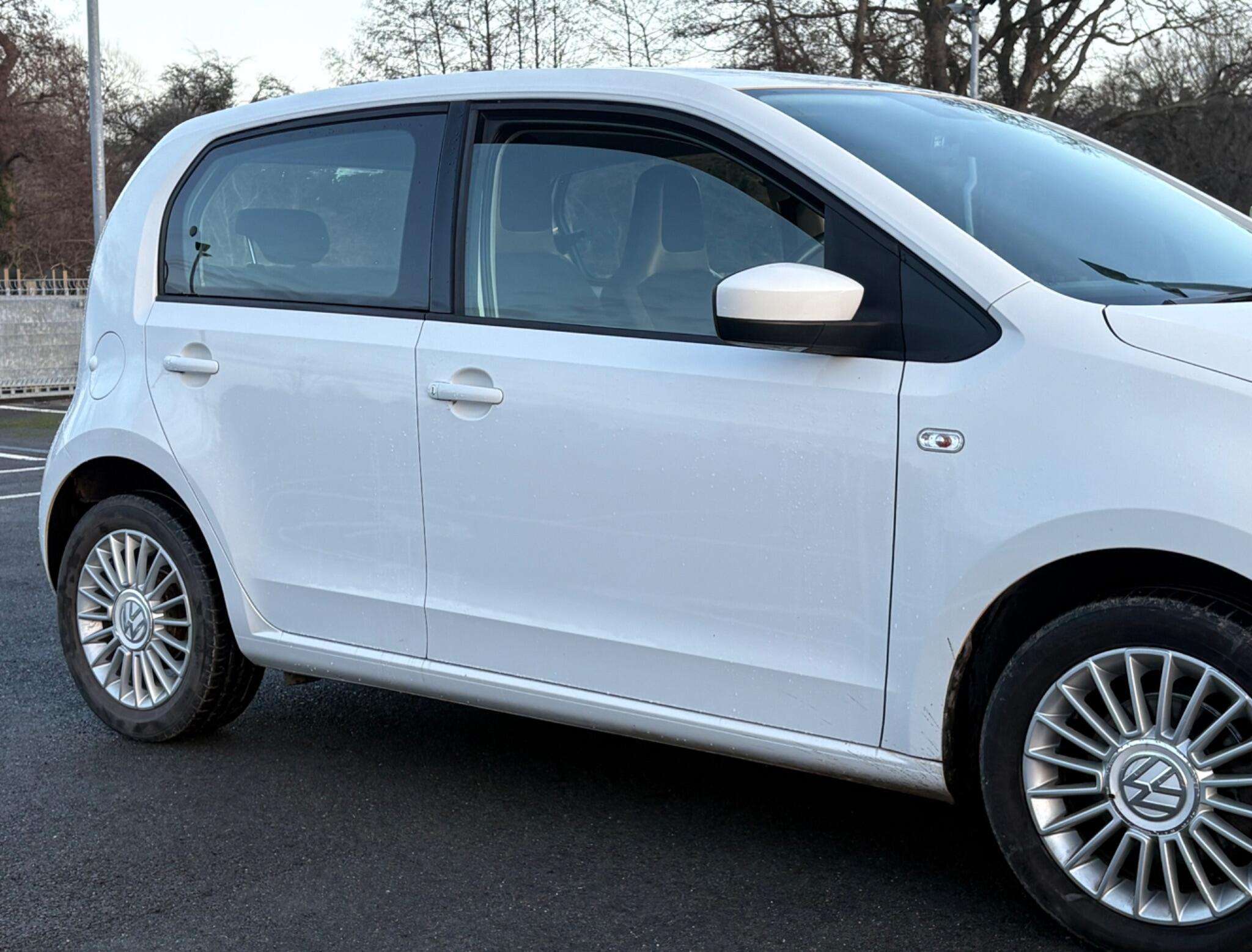 2014 VOLKSWAGEN UP! 2014 VOLKSWAGEN UP!