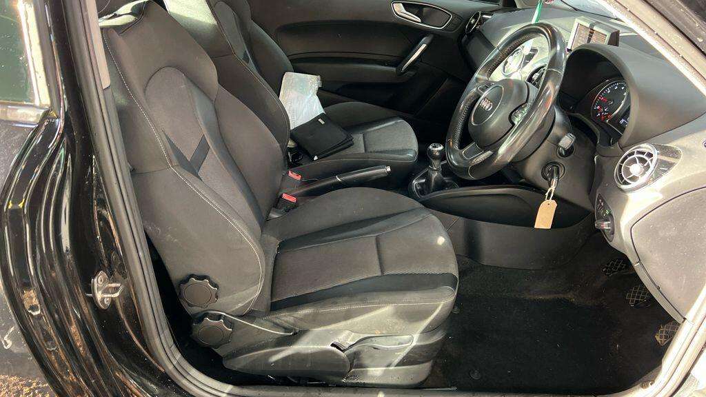 2013 AUDI A1 2013 AUDI A1