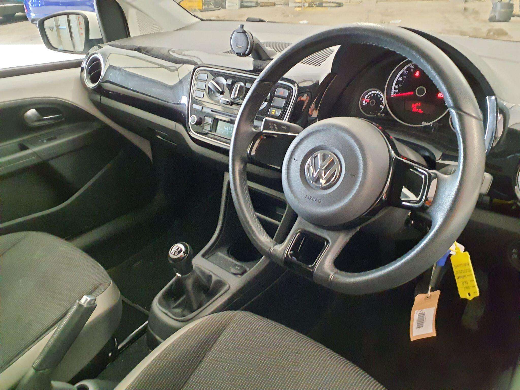 2014 VOLKSWAGEN UP! 2014 VOLKSWAGEN UP!