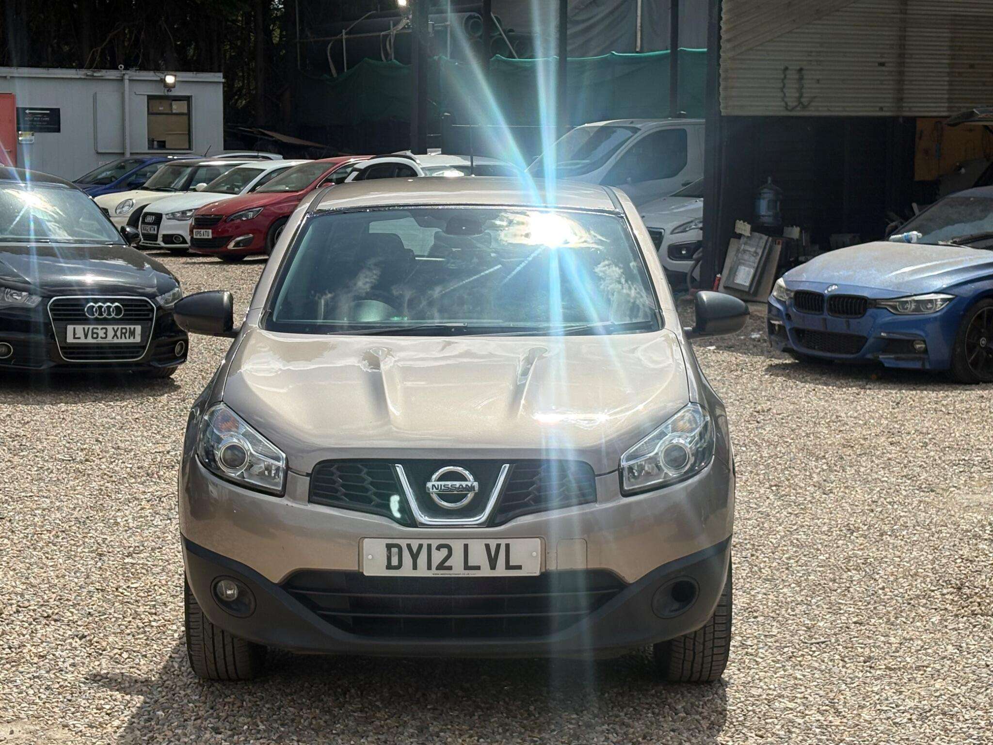 A 2012 NISSAN QASHQAI 1.6 Acenta 2WD Euro 5 (s/s) 5dr A 2012 NISSAN QASHQAI 1.6 Acenta 2WD Euro 5 (s/s) 5dr