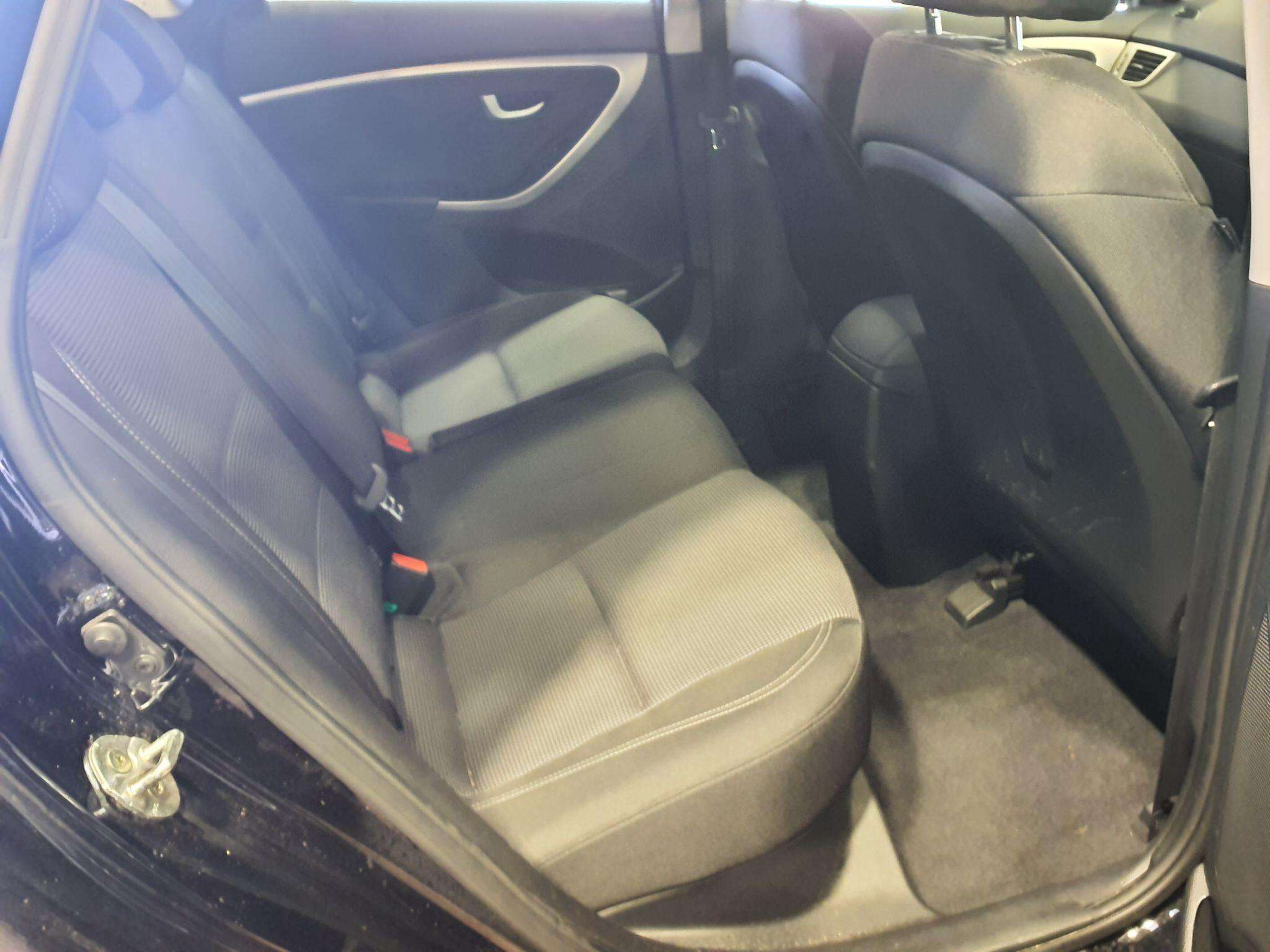 2015 HYUNDAI I30 2015 HYUNDAI I30