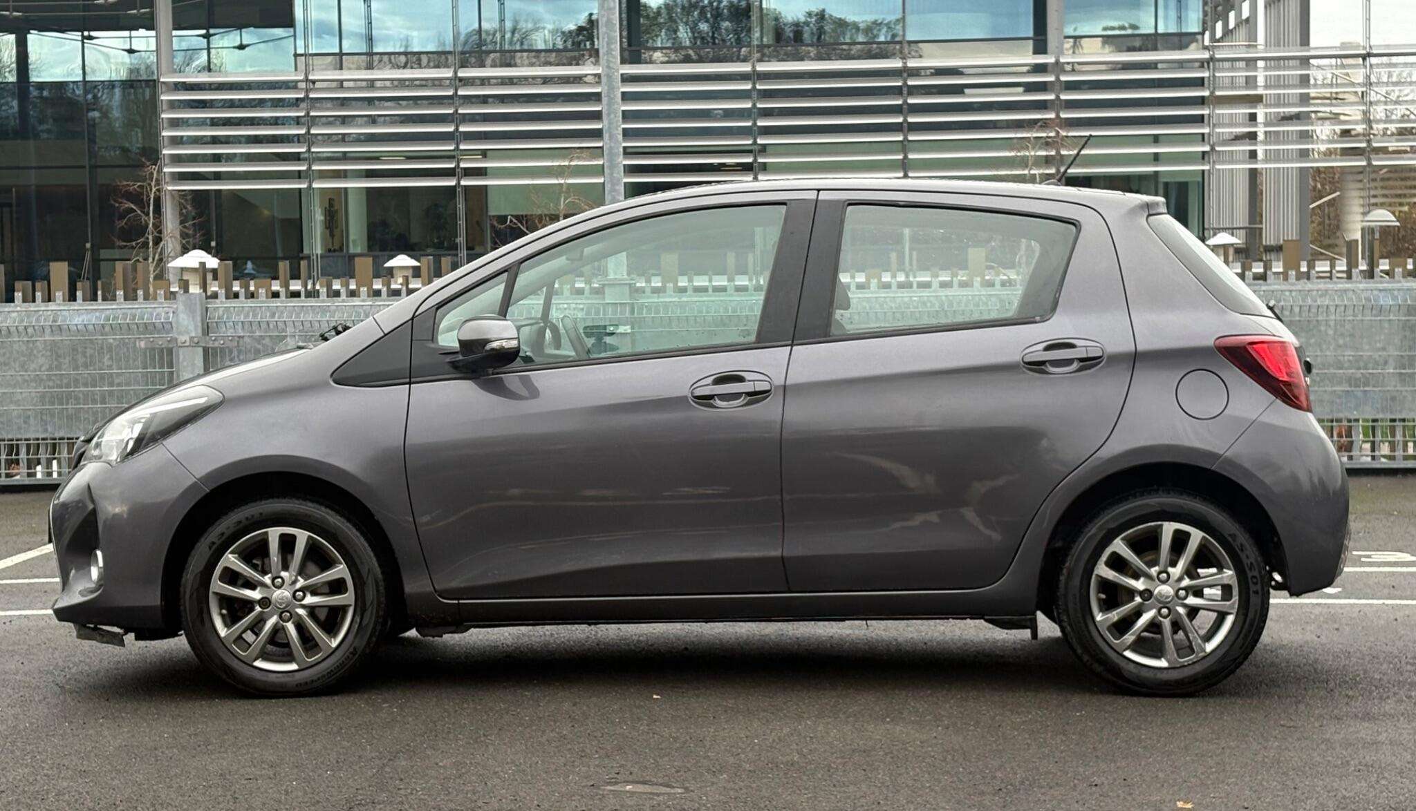 2014 TOYOTA YARIS 2014 TOYOTA YARIS