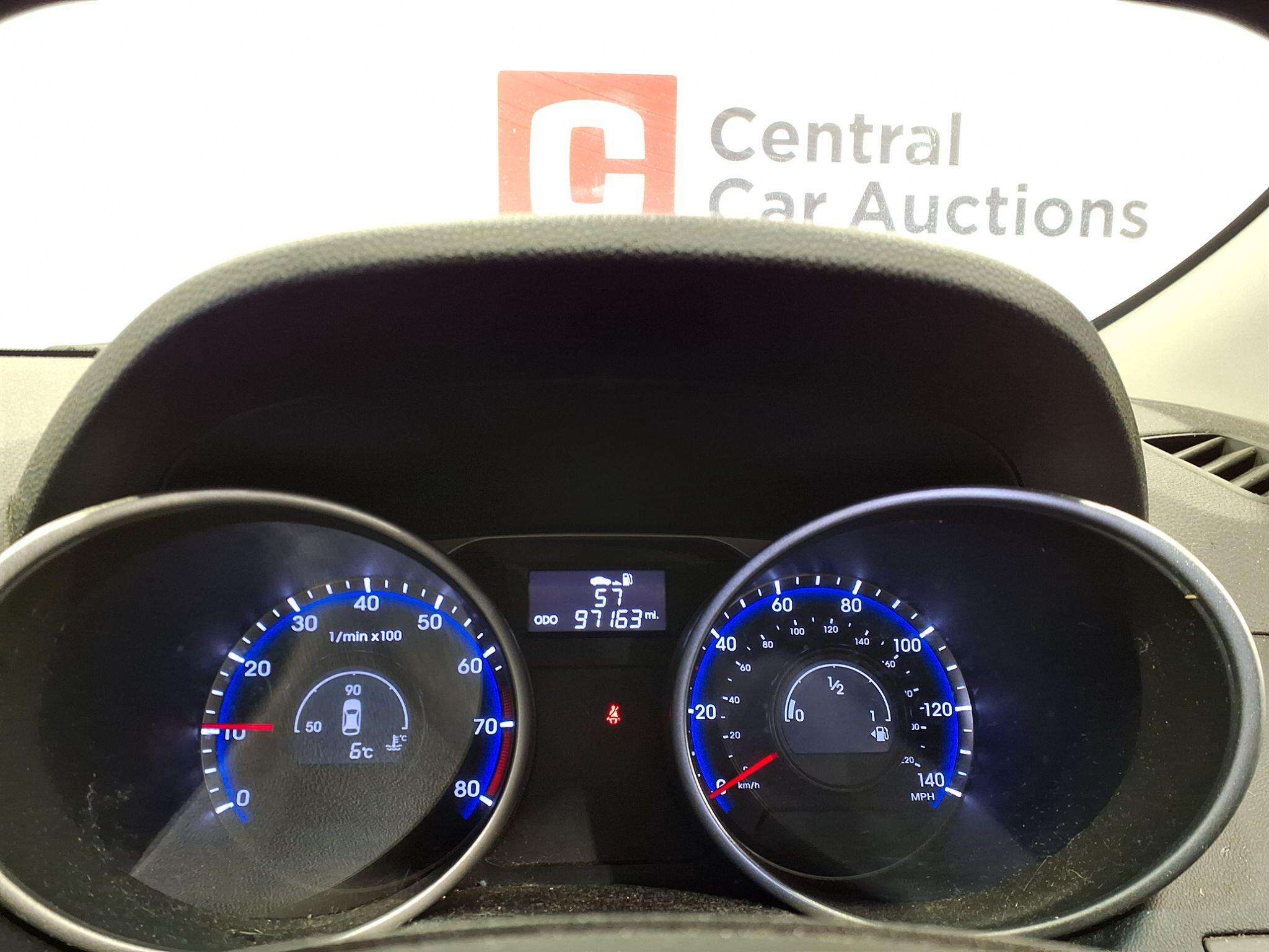 2015 HYUNDAI IX35 2015 HYUNDAI IX35