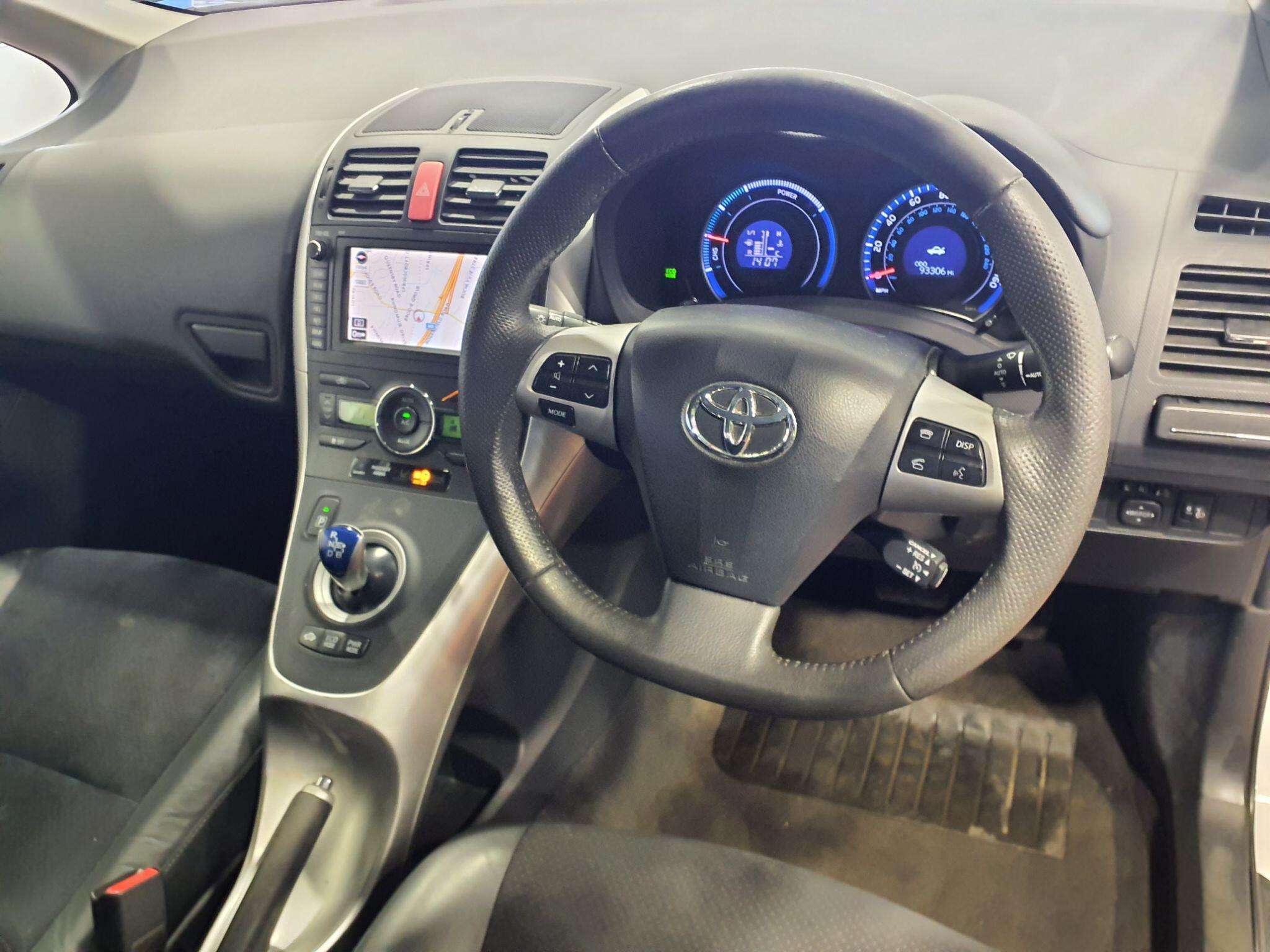 2011 TOYOTA AURIS 2011 TOYOTA AURIS