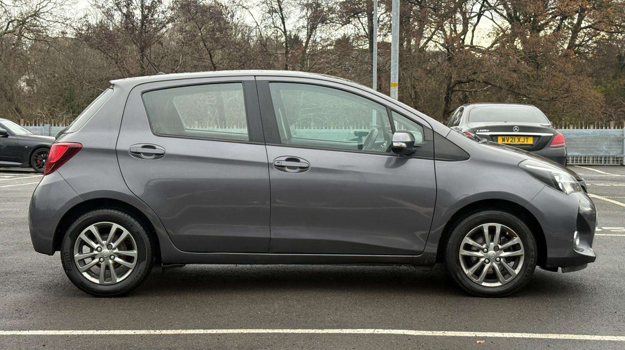 2014 TOYOTA YARIS 2014 TOYOTA YARIS