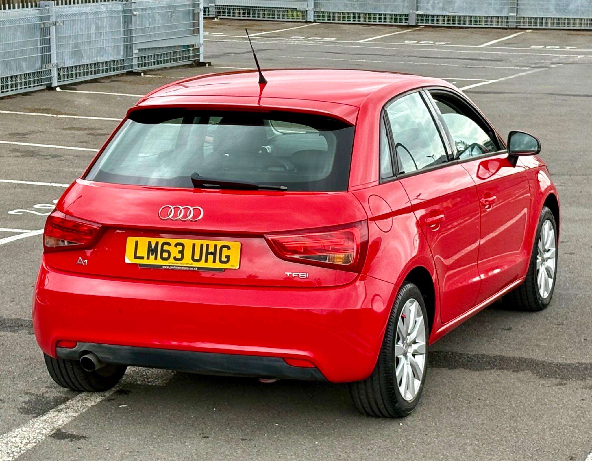 2013 AUDI A1 2013 AUDI A1