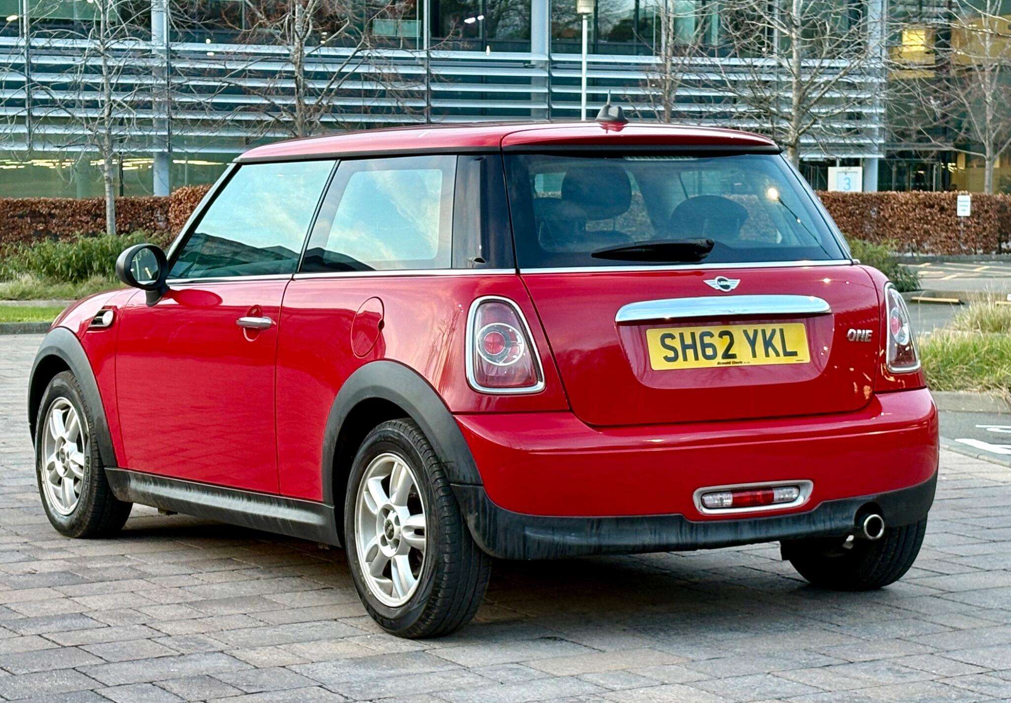 2012 MINI HATCH 2012 MINI HATCH