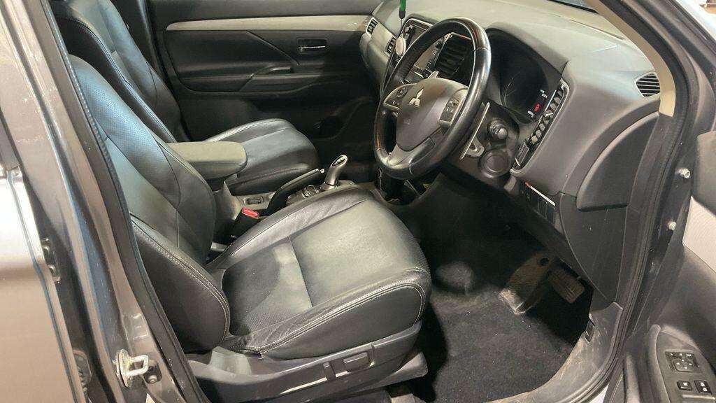 2015 MITSUBISHI OUTLANDER 2015 MITSUBISHI OUTLANDER