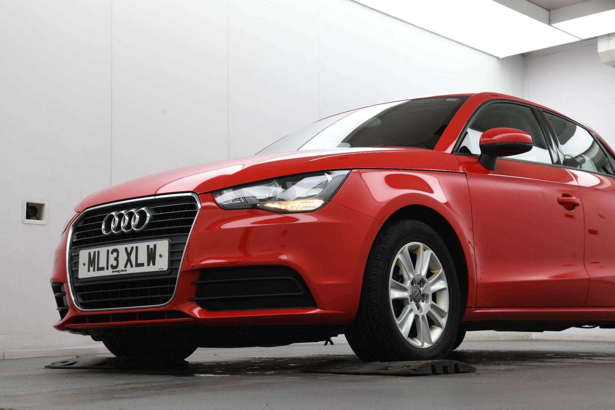 2013 AUDI A1 2013 AUDI A1