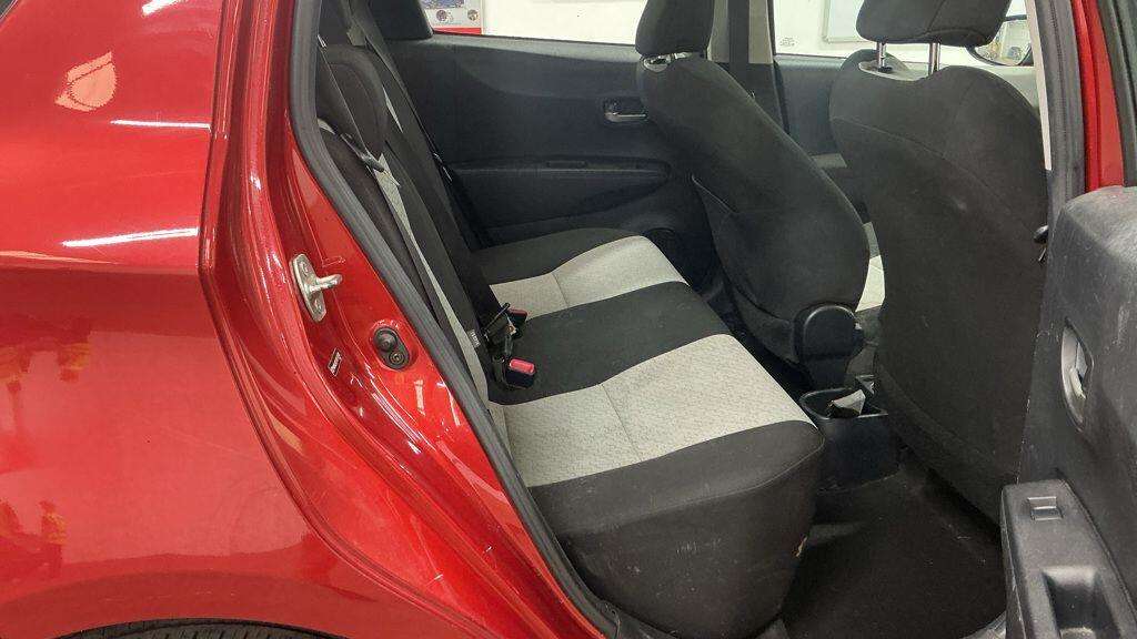 2013 TOYOTA YARIS 2013 TOYOTA YARIS
