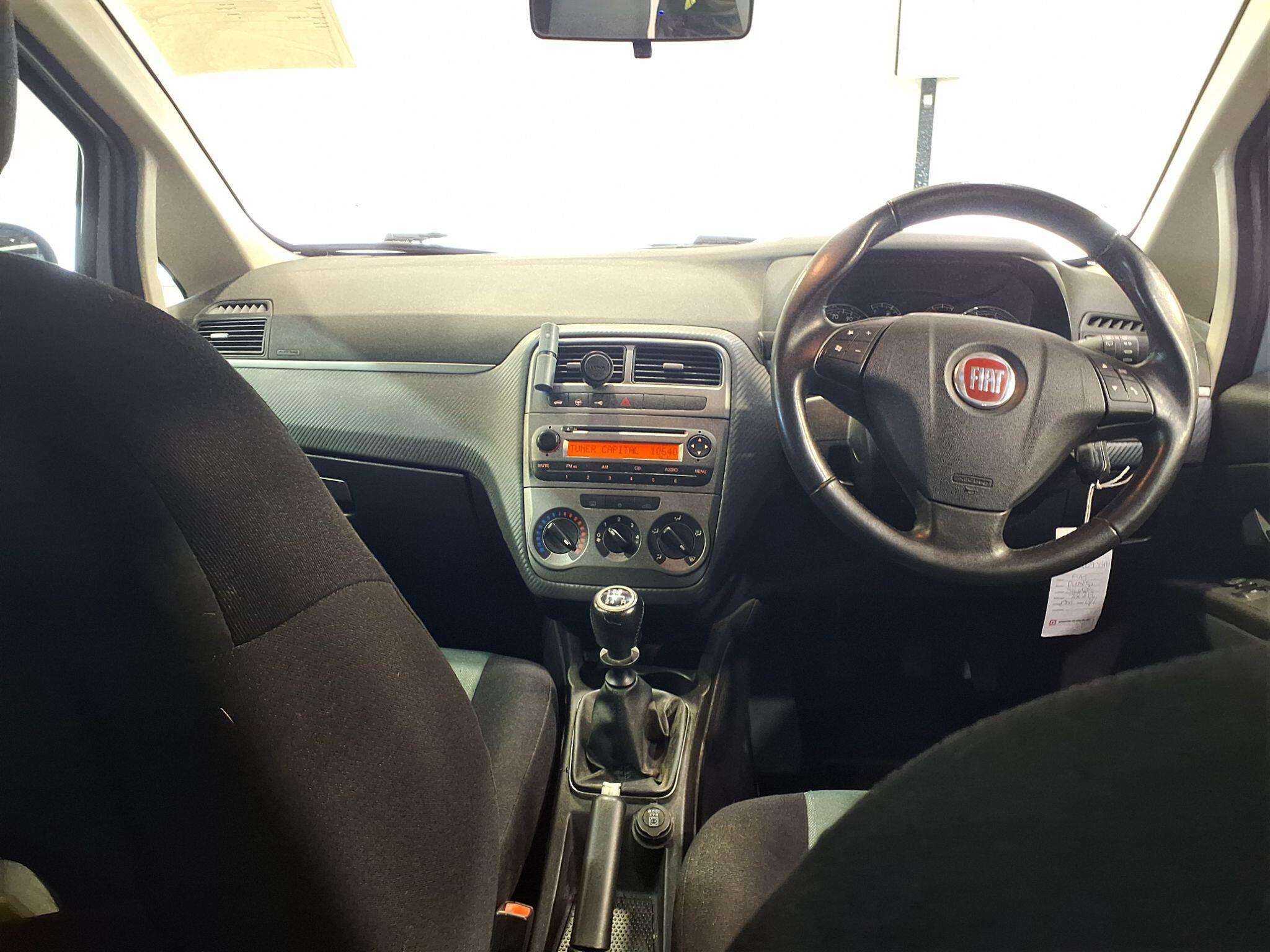 2009 FIAT GRANDE PUNTO 2009 FIAT GRANDE PUNTO