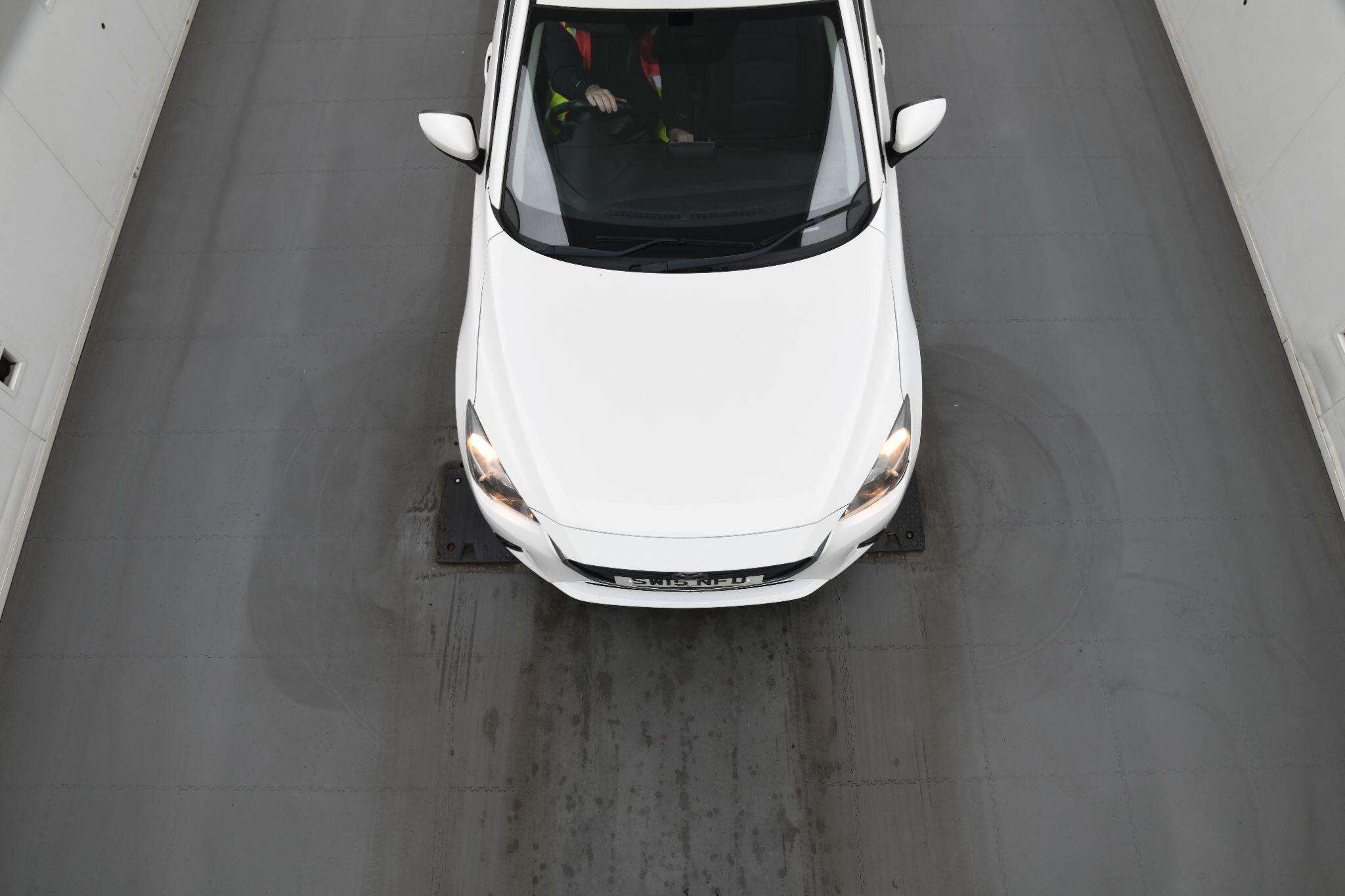 2015 MAZDA MAZDA2 2015 MAZDA MAZDA2