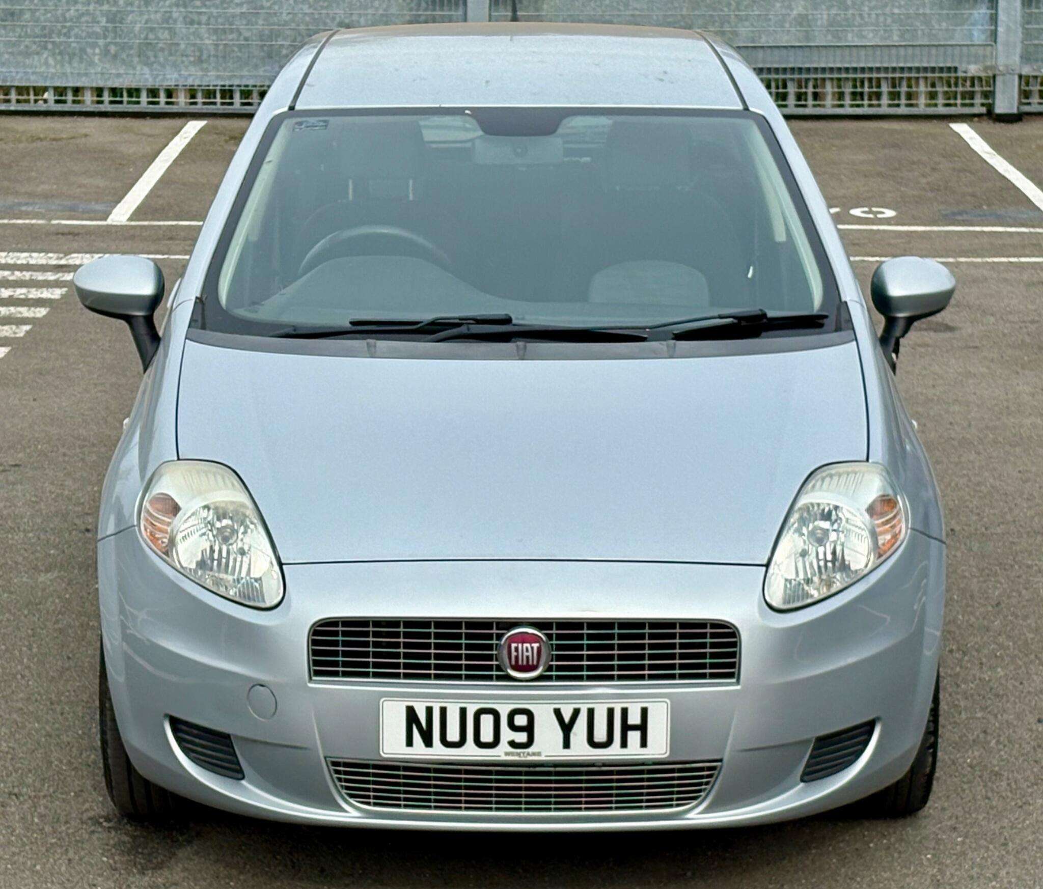 A 2009 FIAT GRANDE PUNTO 1.4 Dynamic Euro 4 5dr A 2009 FIAT GRANDE PUNTO 1.4 Dynamic Euro 4 5dr