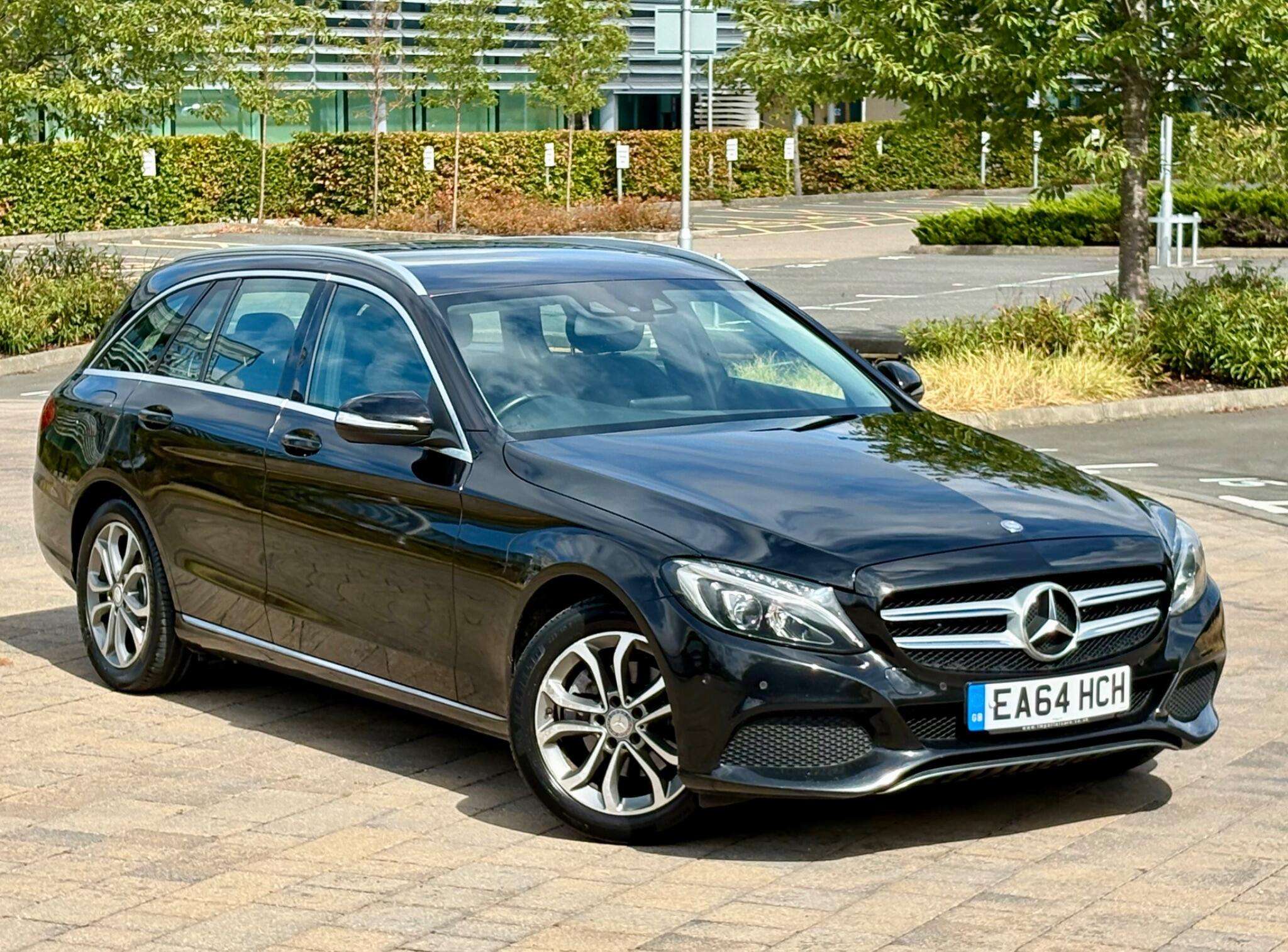 A 2014 MERCEDES-BENZ C CLASS 2.0 C200 Sport 7G-Tronic+ Euro 6 (s/s) 5dr A 2014 MERCEDES-BENZ C CLASS 2.0 C200 Sport 7G-Tronic+ Euro 6 (s/s) 5dr