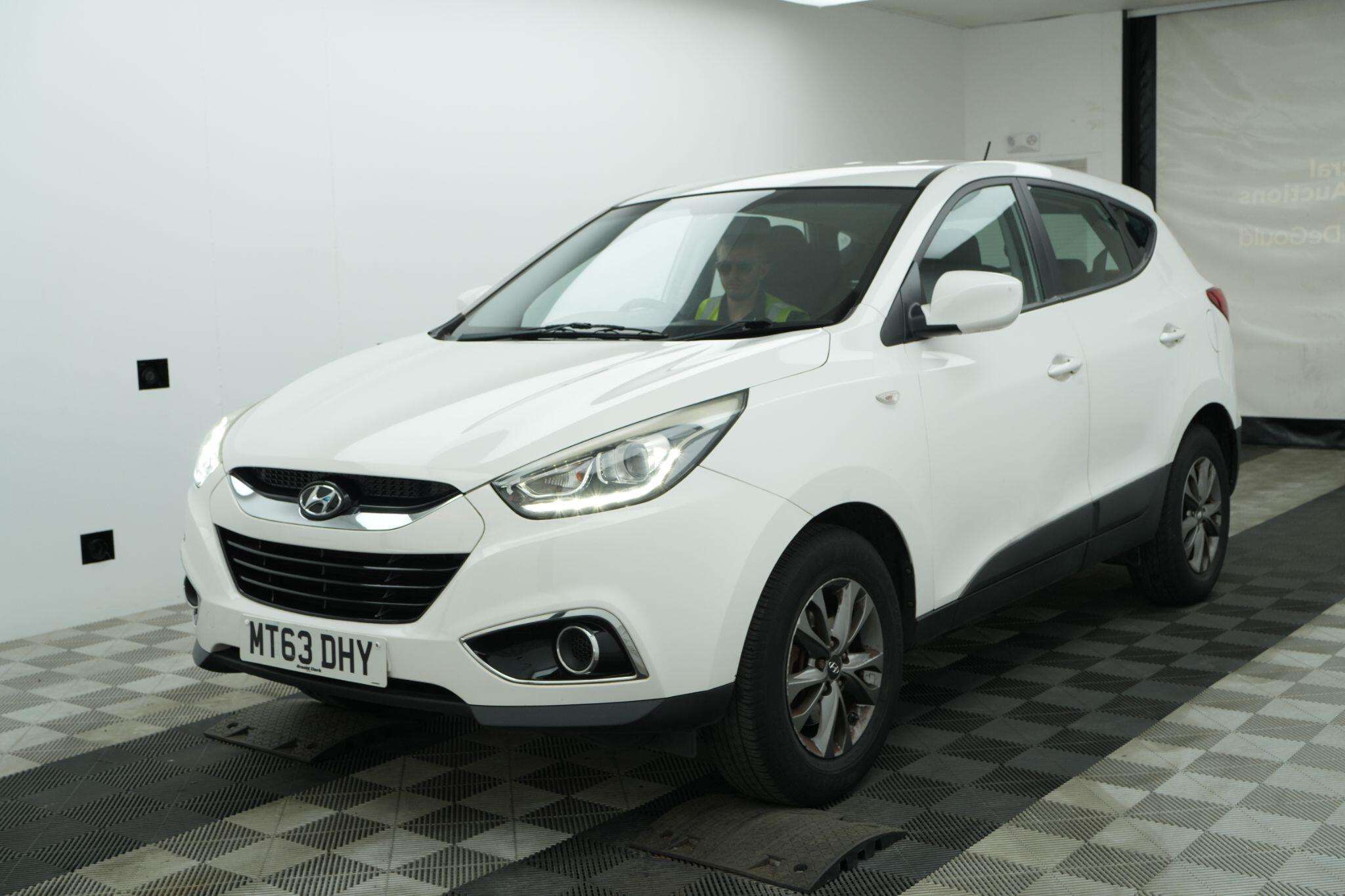 A 2013 HYUNDAI IX35 1.6 GDi S Euro 5 5dr A 2013 HYUNDAI IX35 1.6 GDi S Euro 5 5dr