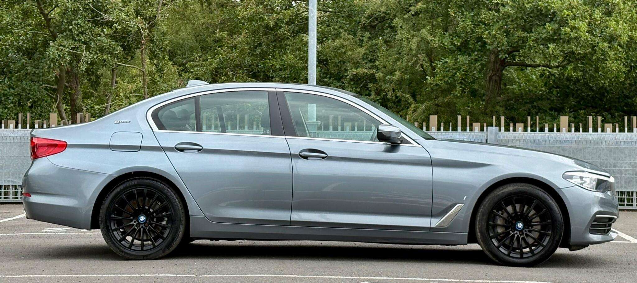 2018 BMW 5 SERIES 2018 BMW 5 SERIES