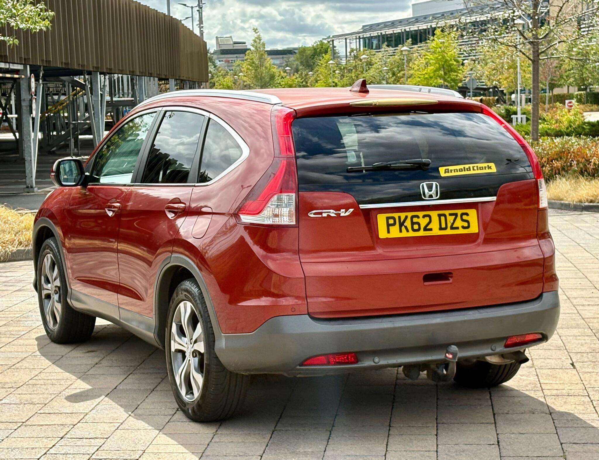 A 2012 HONDA CR-V 2.0 i-VTEC EX Auto 4WD Euro 5 5dr A 2012 HONDA CR-V 2.0 i-VTEC EX Auto 4WD Euro 5 5dr