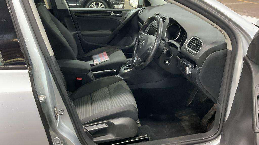 2011 VOLKSWAGEN GOLF 2011 VOLKSWAGEN GOLF