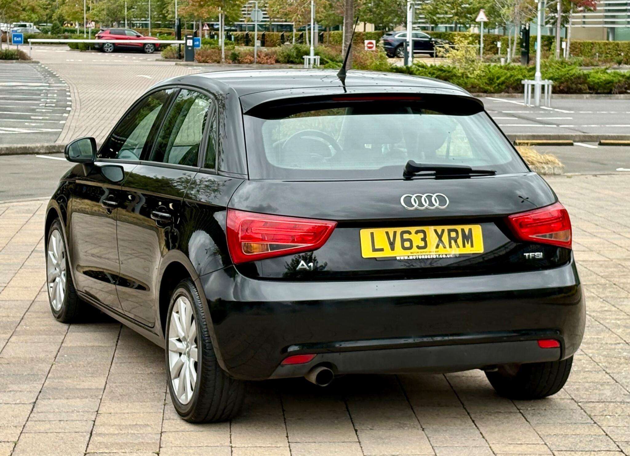 A 2013 AUDI A1 1.2 TFSI Sport Sportback Euro 5 (s/s) 5dr A 2013 AUDI A1 1.2 TFSI Sport Sportback Euro 5 (s/s) 5dr