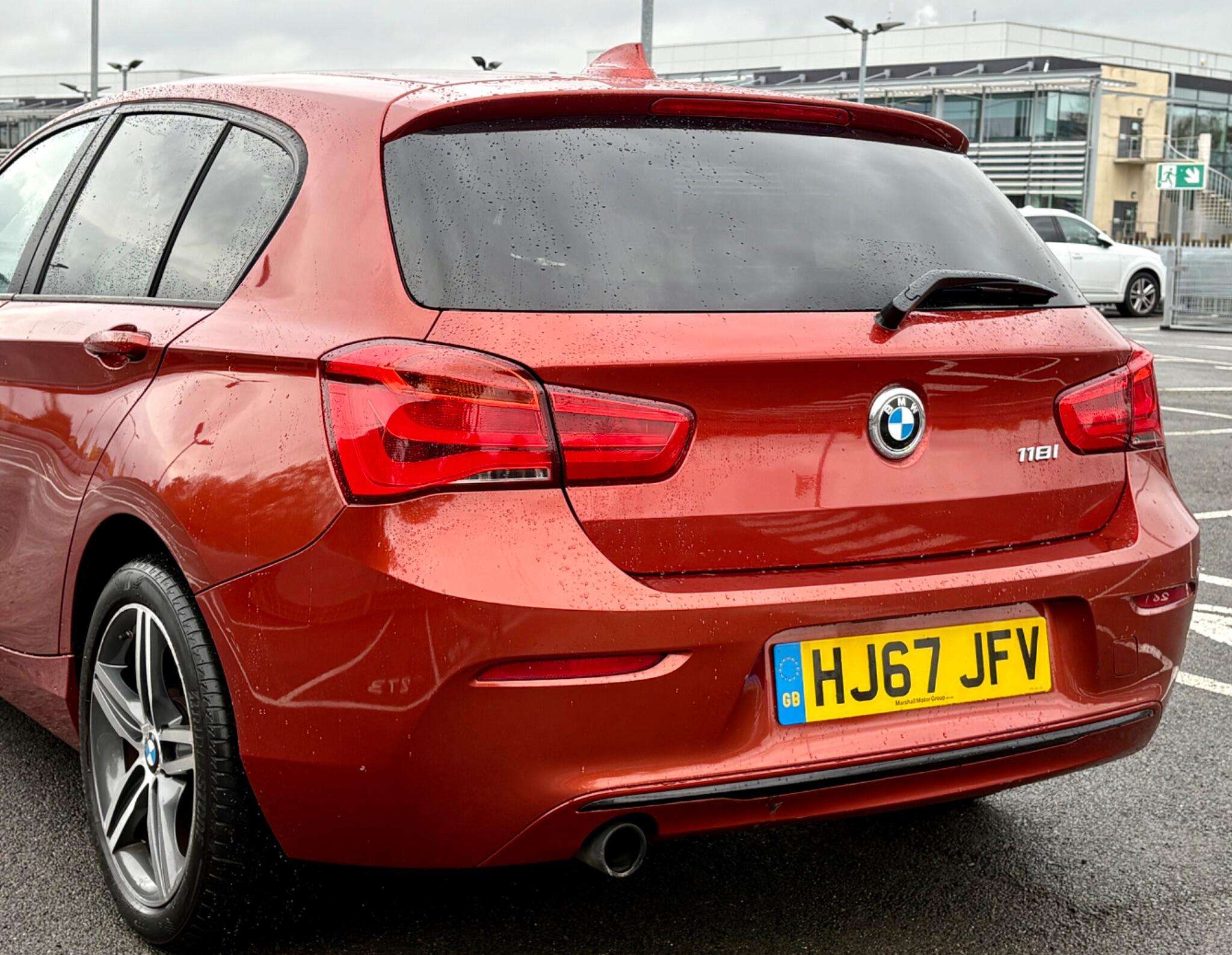 2017 BMW 1 SERIES 2017 BMW 1 SERIES