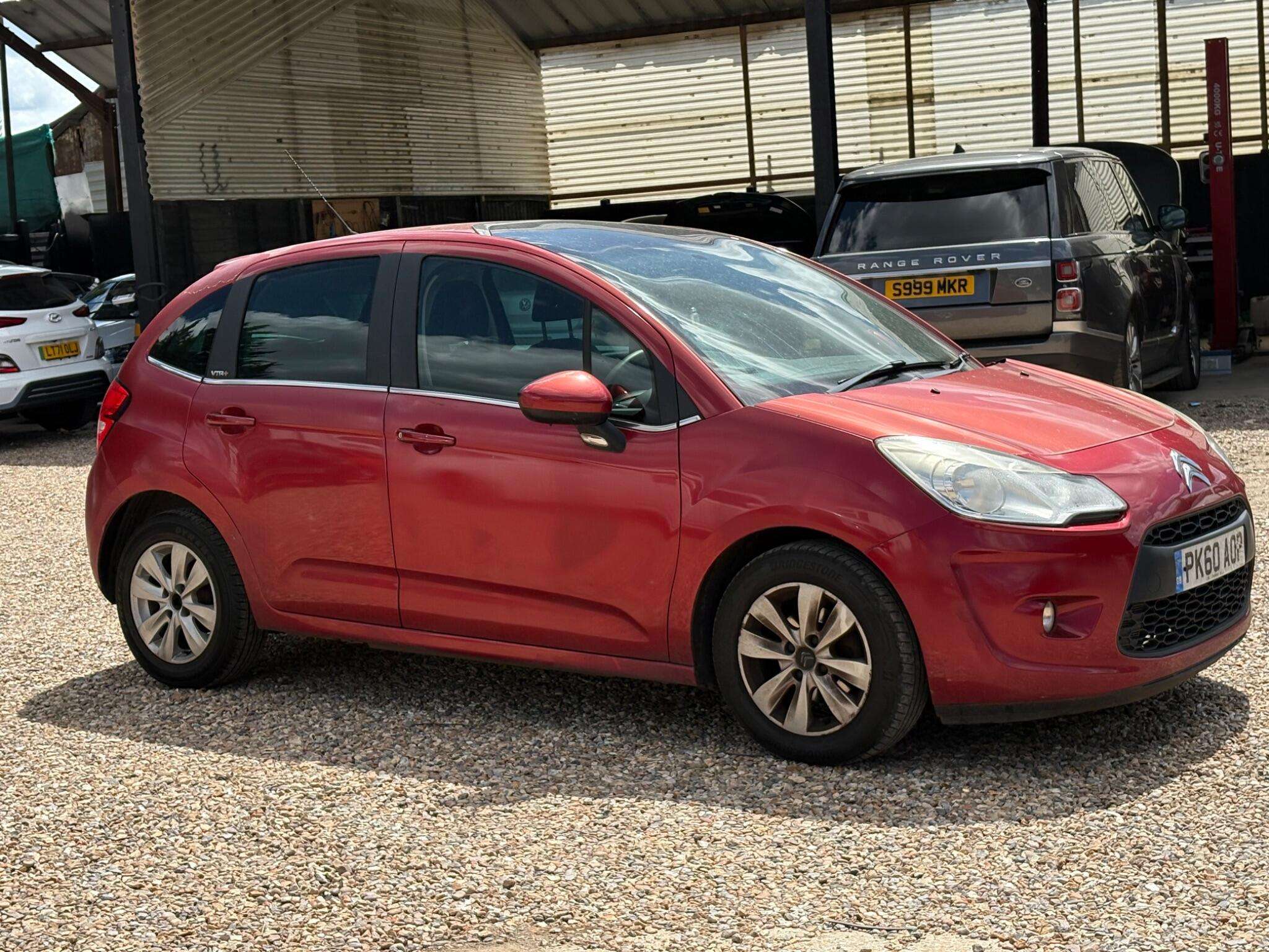 A 2010 CITROEN C3 1.4i VTR+ Euro 5 5dr A 2010 CITROEN C3 1.4i VTR+ Euro 5 5dr