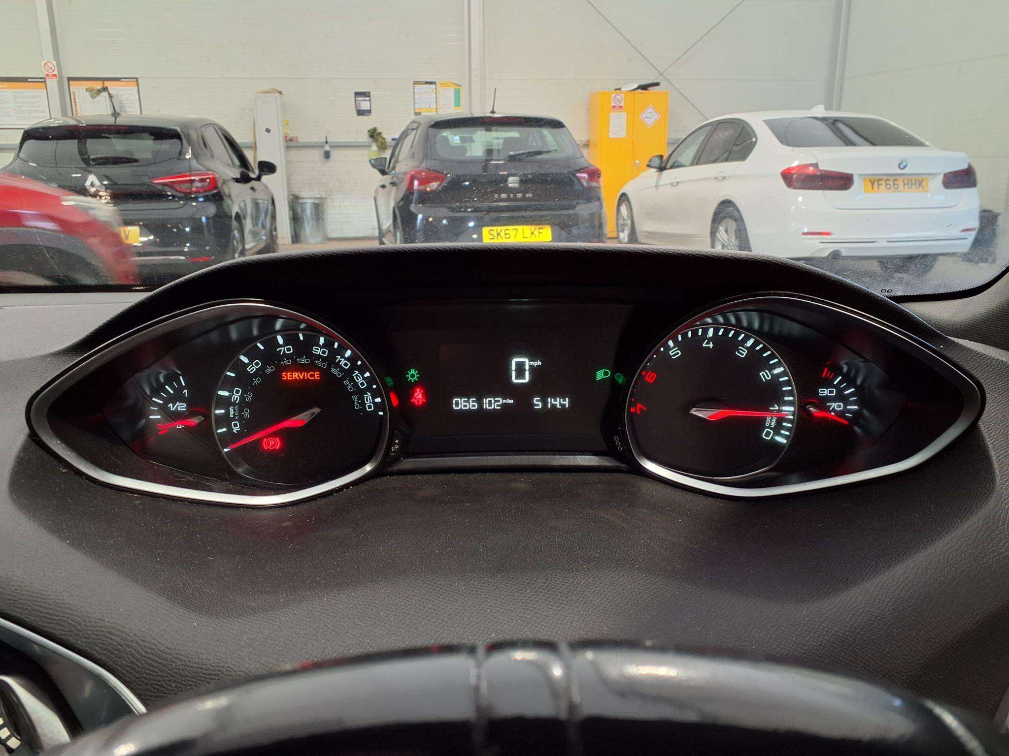 2018 PEUGEOT 308 2018 PEUGEOT 308