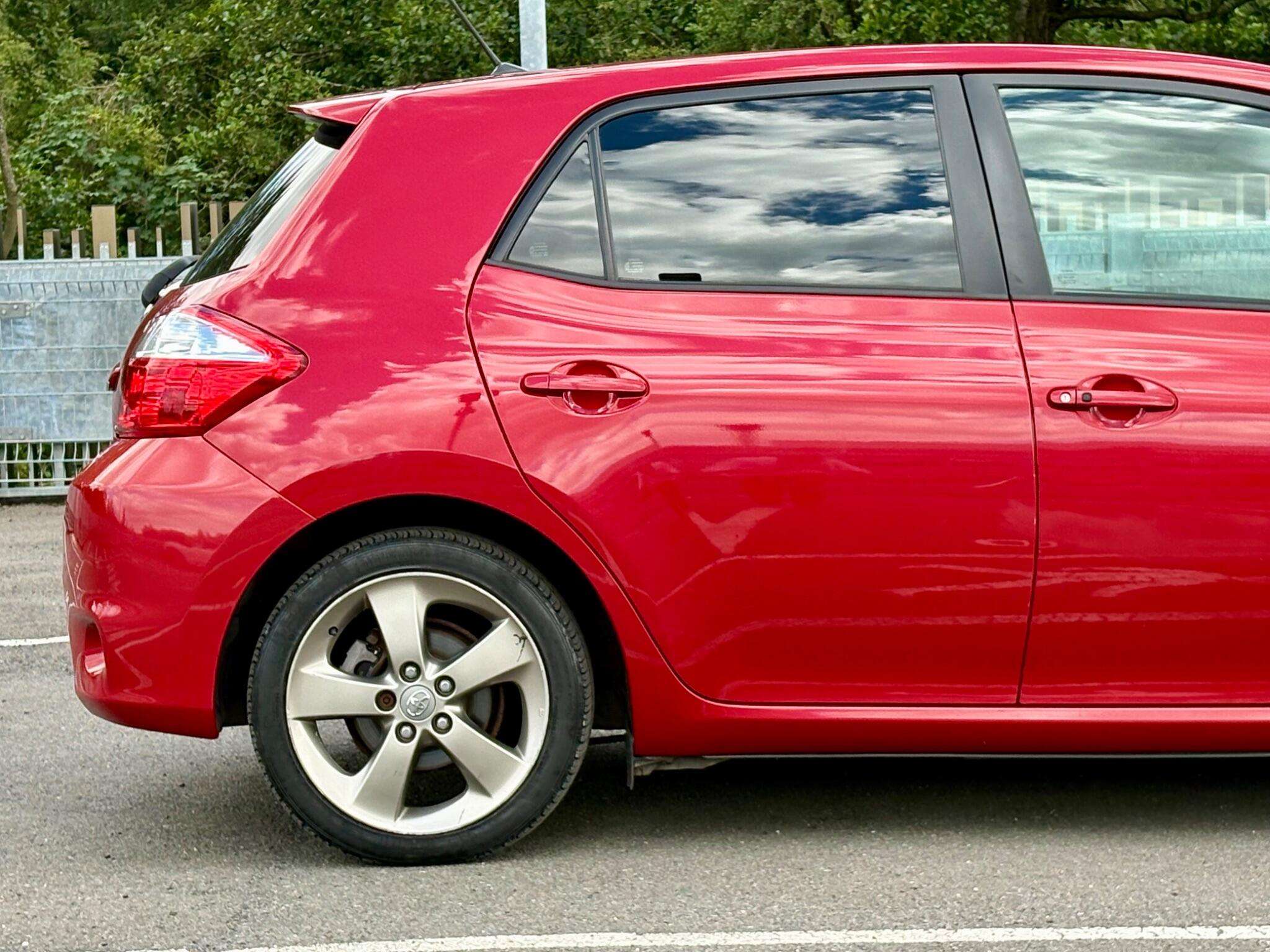 2012 TOYOTA AURIS 2012 TOYOTA AURIS
