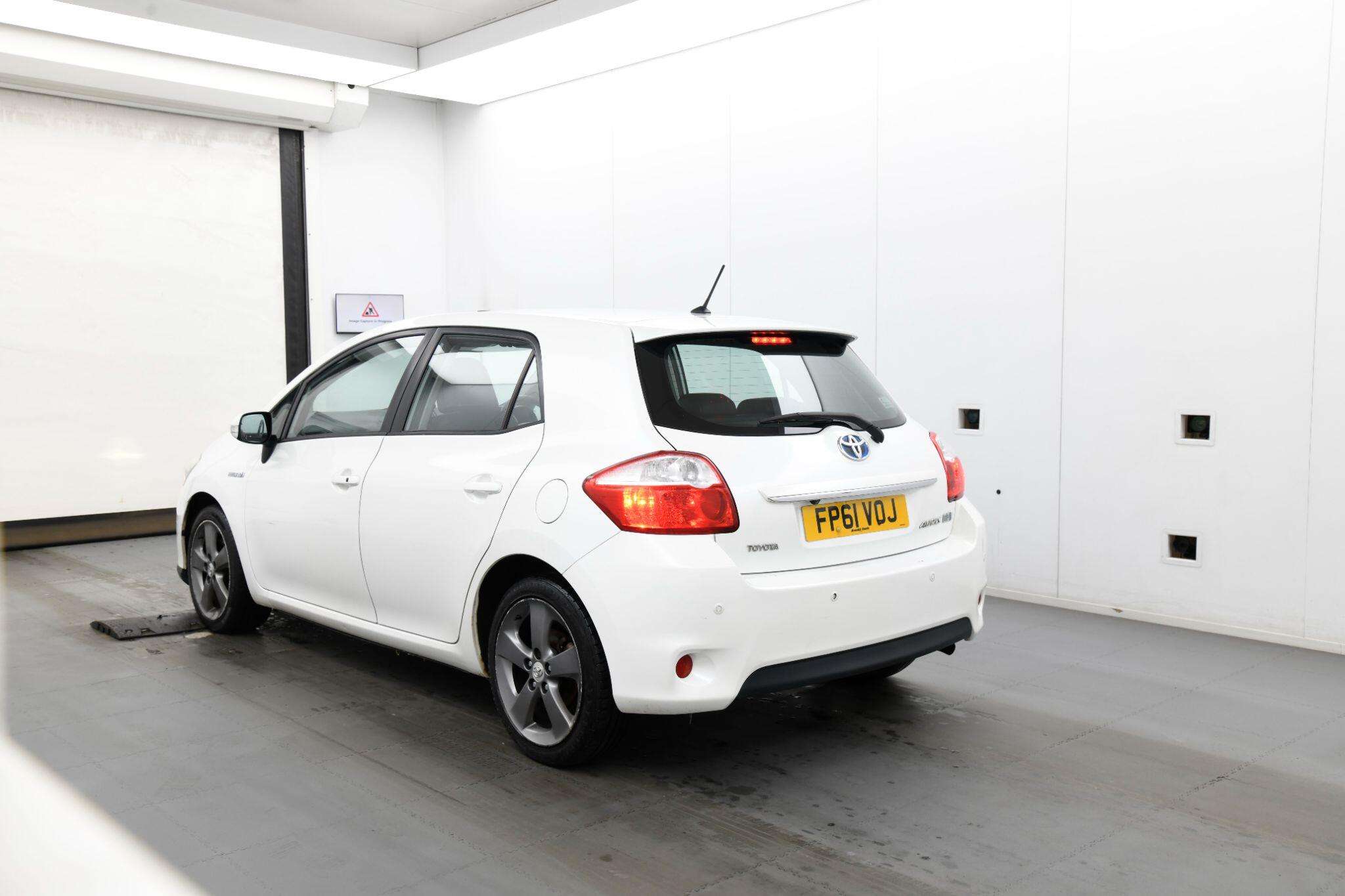 A 2011 TOYOTA AURIS 1.8 VVT-h T Spirit CVT Euro 5 (s/s) 5dr A 2011 TOYOTA AURIS 1.8 VVT-h T Spirit CVT Euro 5 (s/s) 5dr