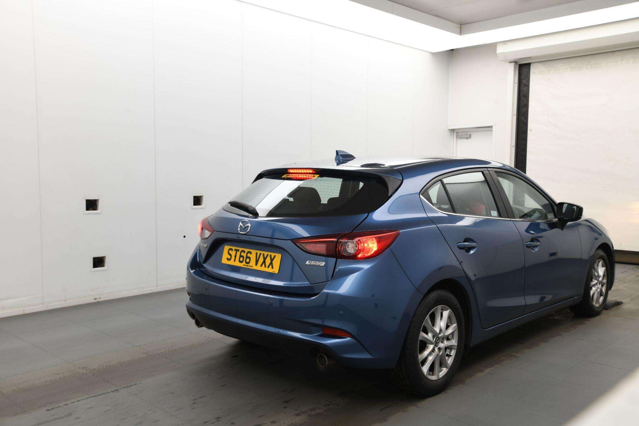 A 2016 MAZDA 3 2.0 SKYACTIV-G SE Euro 6 (s/s) 5dr A 2016 MAZDA 3 2.0 SKYACTIV-G SE Euro 6 (s/s) 5dr