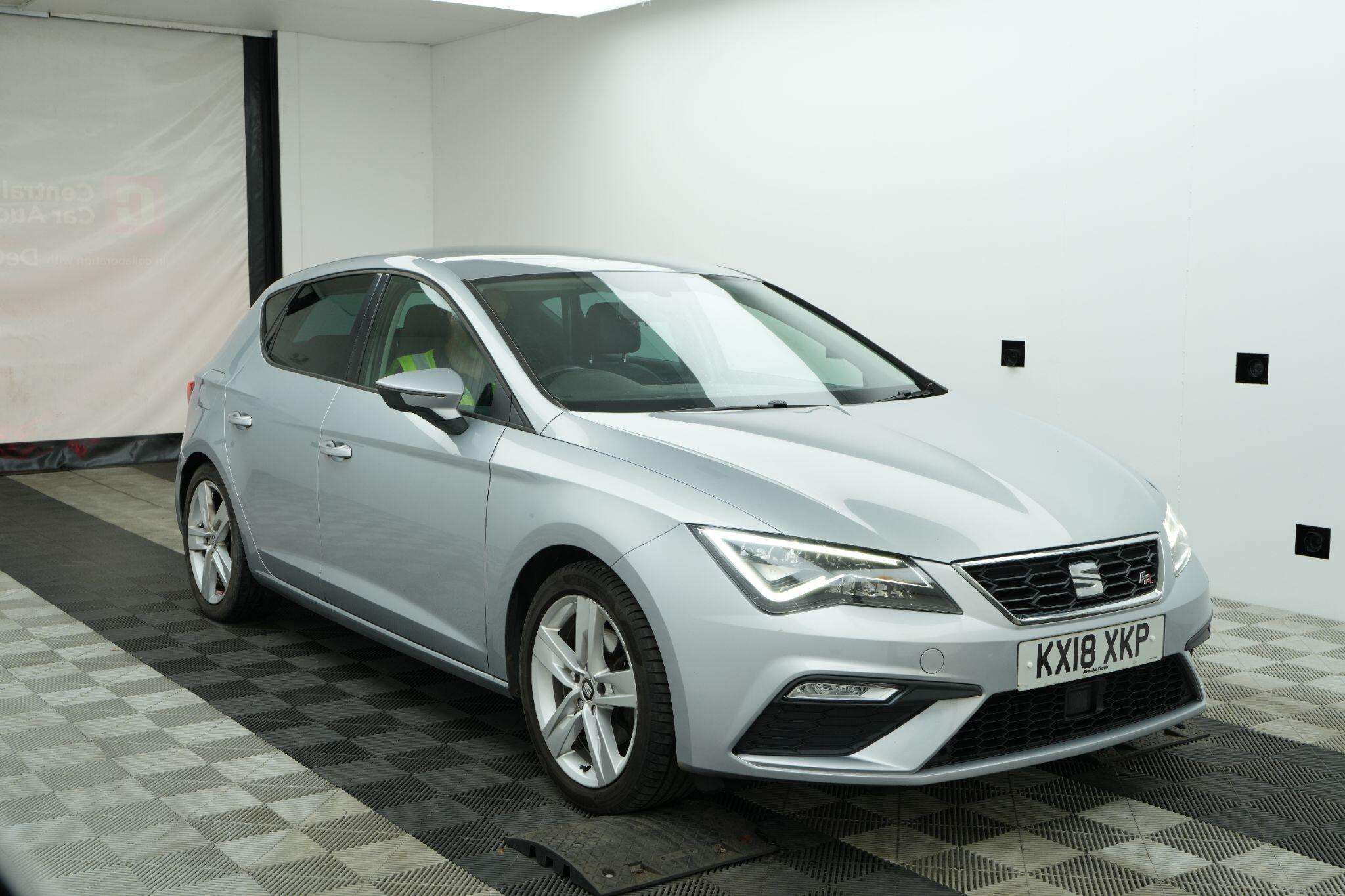 A 2018 SEAT LEON 1.4 TSI FR Technology Euro 6 (s/s) 5dr A 2018 SEAT LEON 1.4 TSI FR Technology Euro 6 (s/s) 5dr